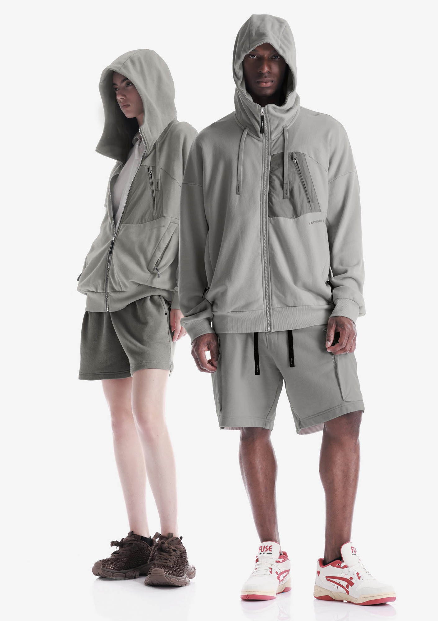 FRISSON Zip Hoodie