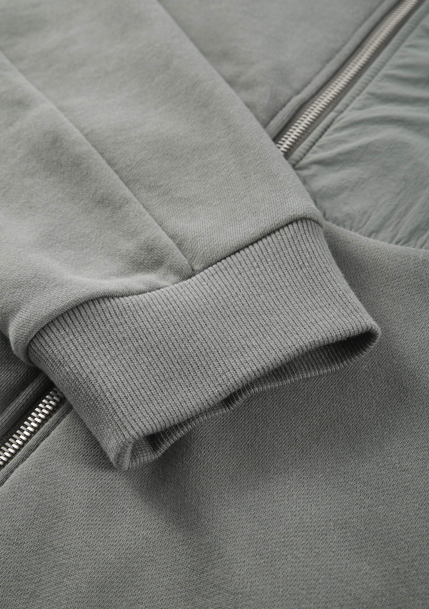 FRISSON Zip Hoodie Fu121