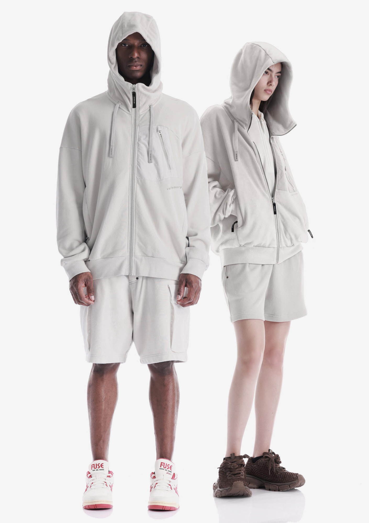 FRISSON Zip Hoodie