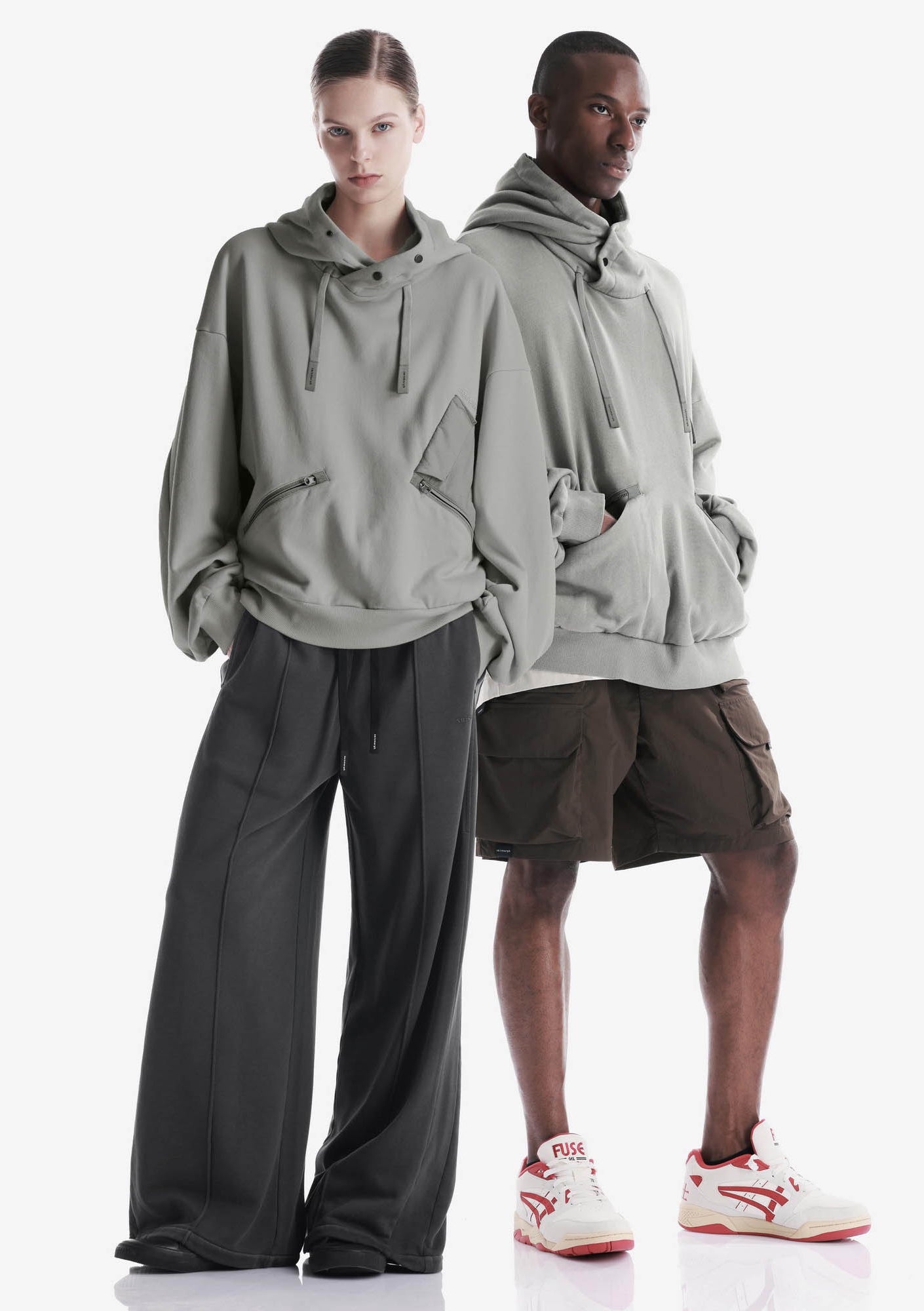 FRISSON Pull Over Hoodie