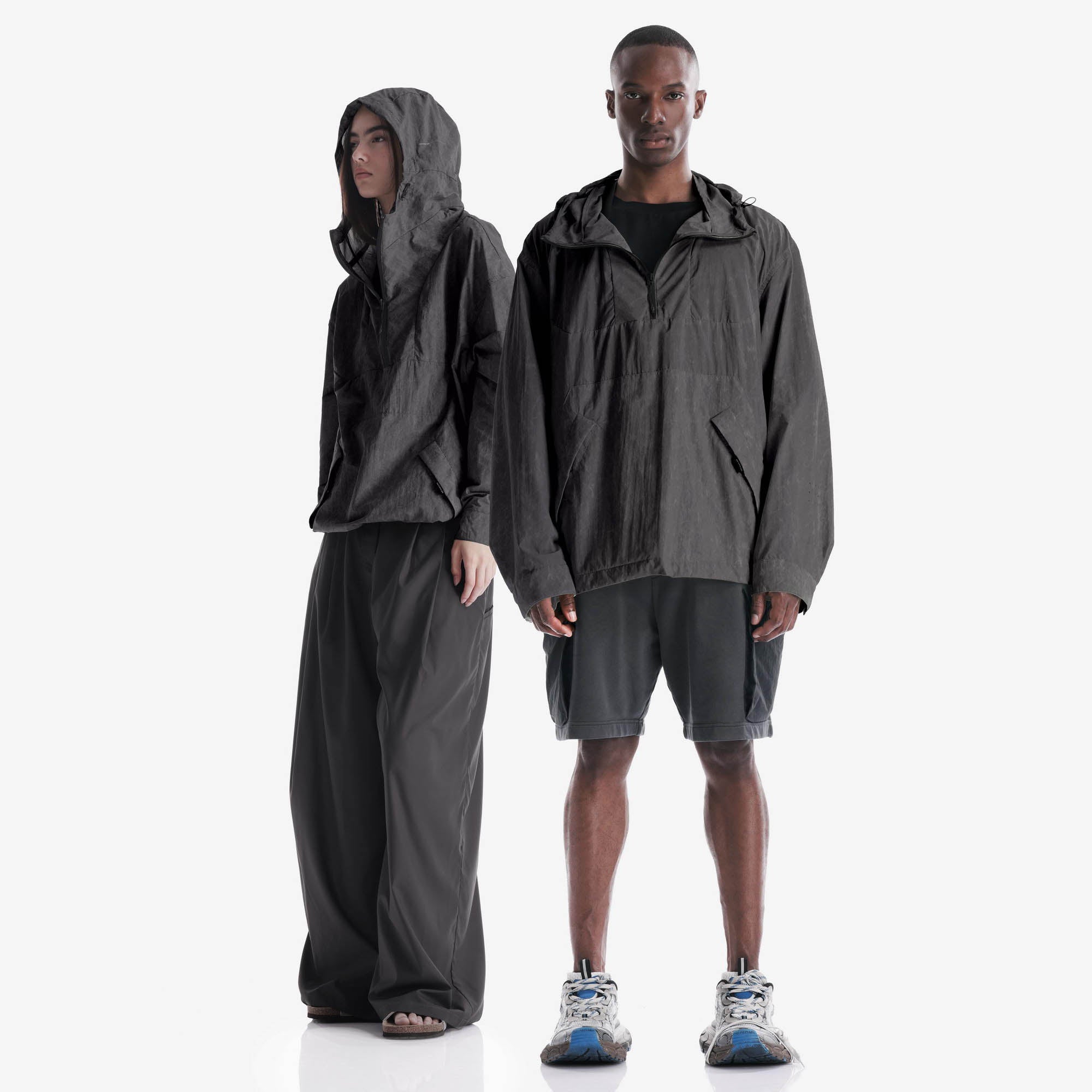 AERON Lightweight Anorak Nu82