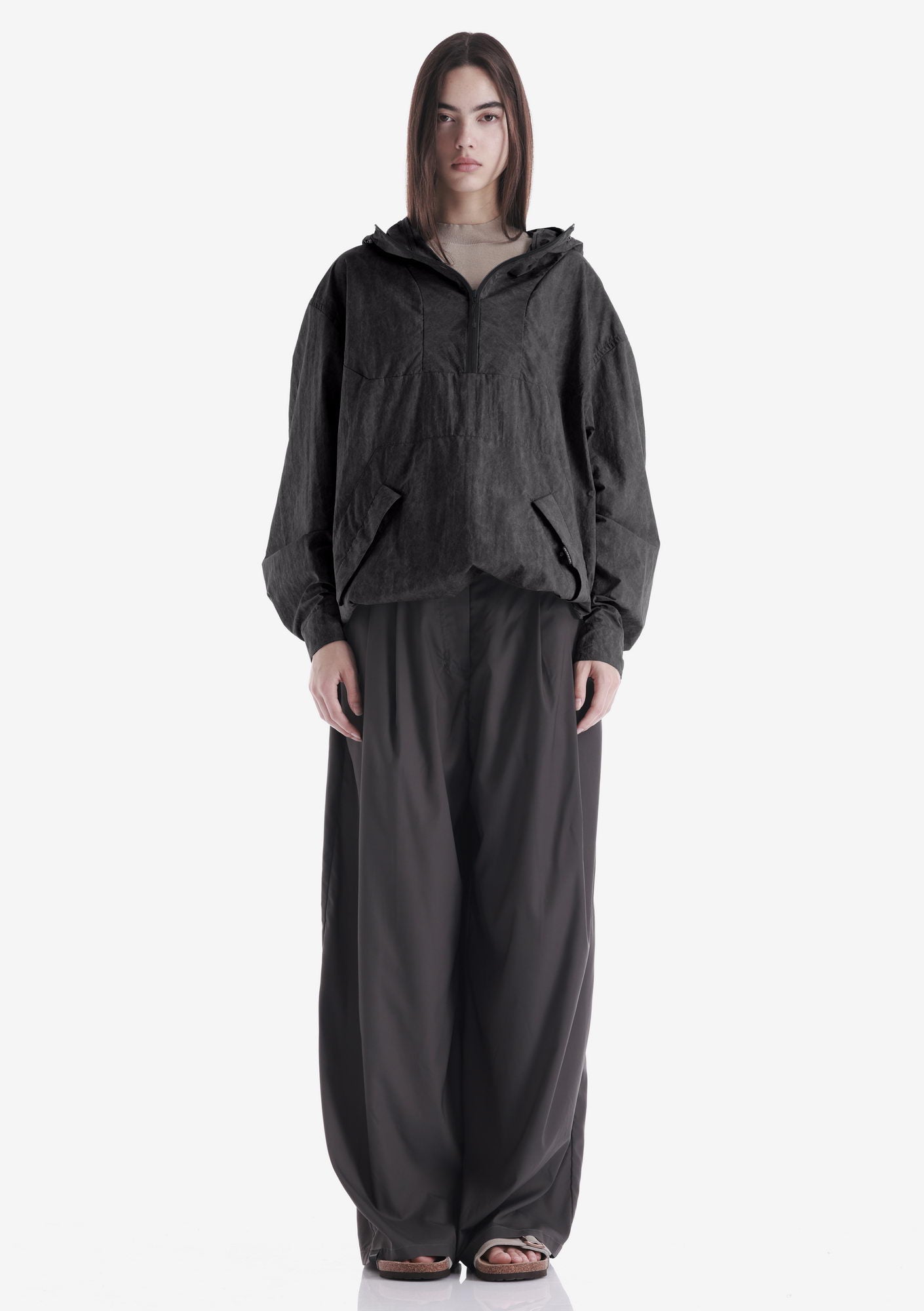 AERON Lightweight Anorak Nu82