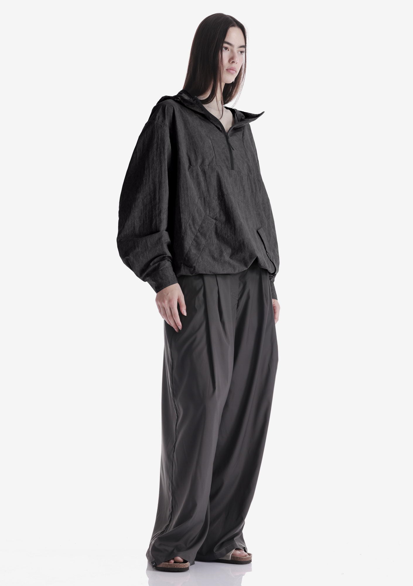 AERON Lightweight Anorak Nu82