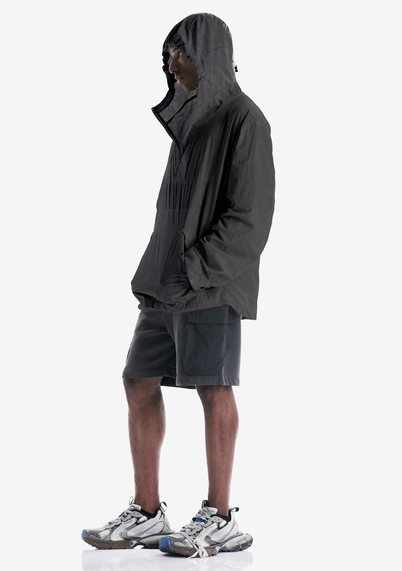 AERON Lightweight Anorak Nu82