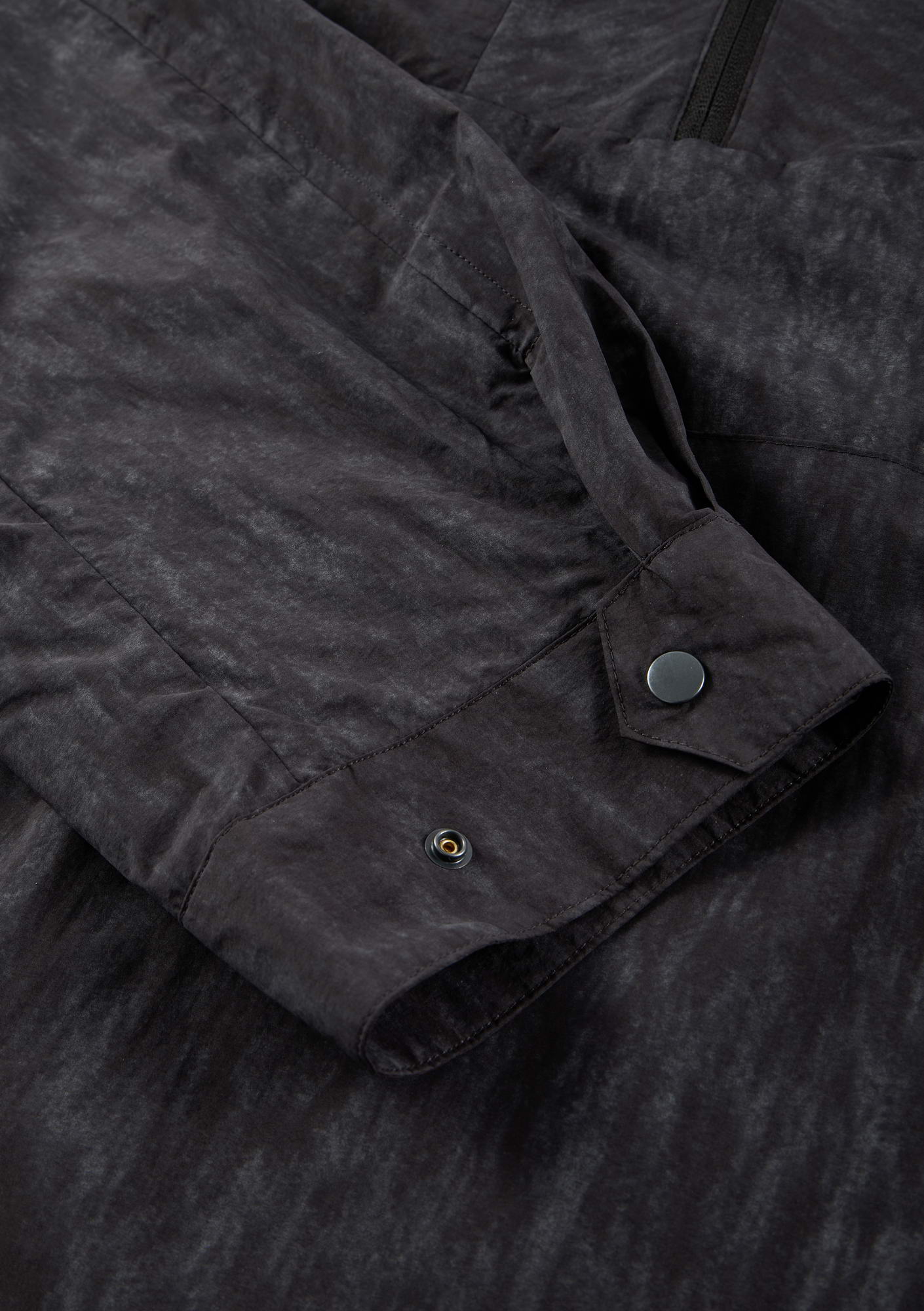 AERON Lightweight Anorak Nu82