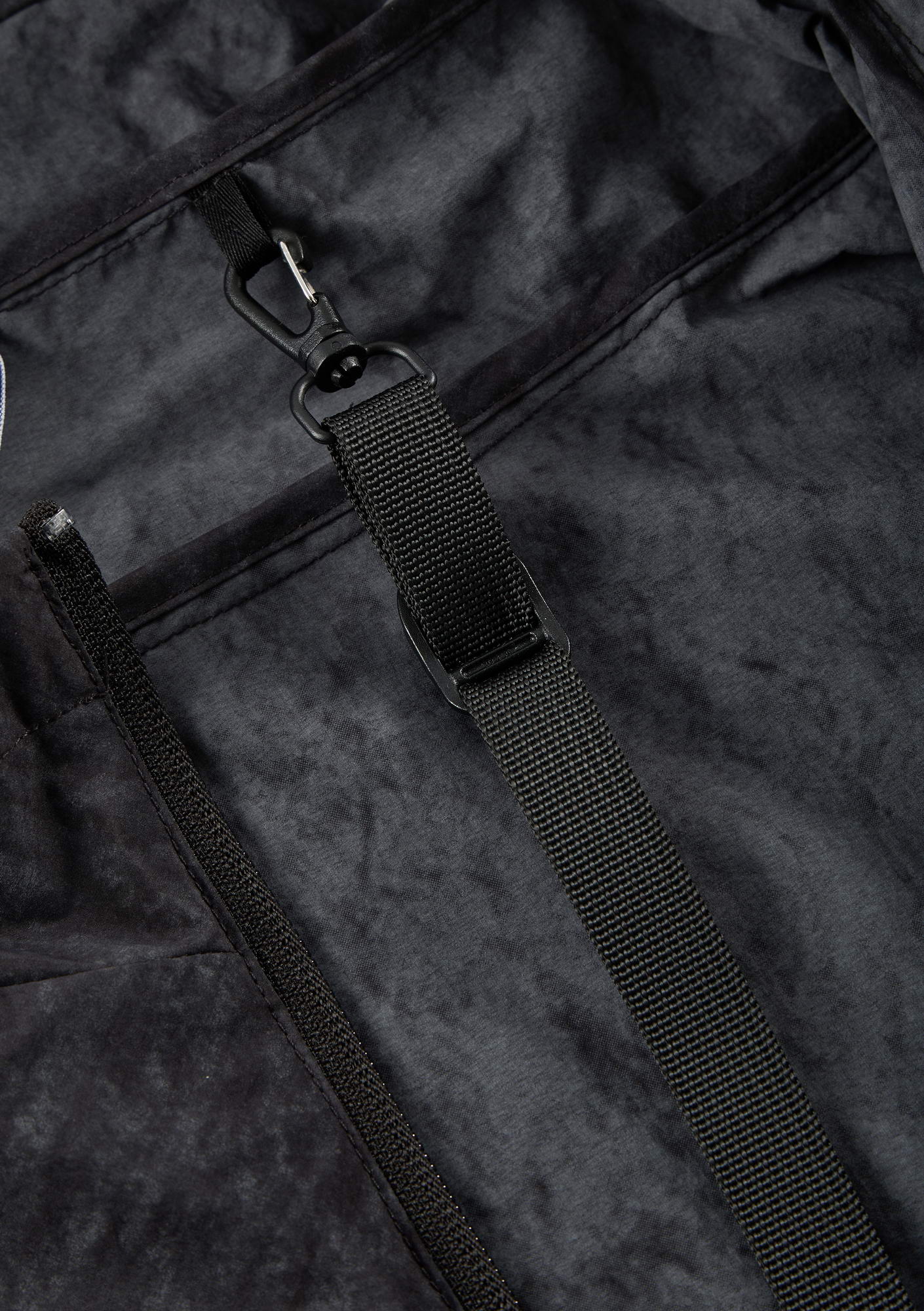 AERON Lightweight Anorak Nu82