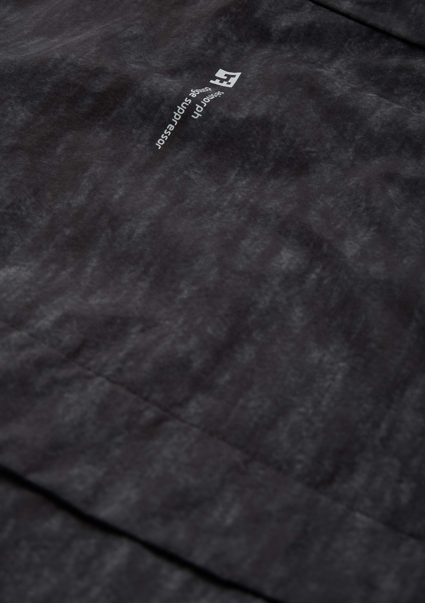 AERON Lightweight Anorak Nu82