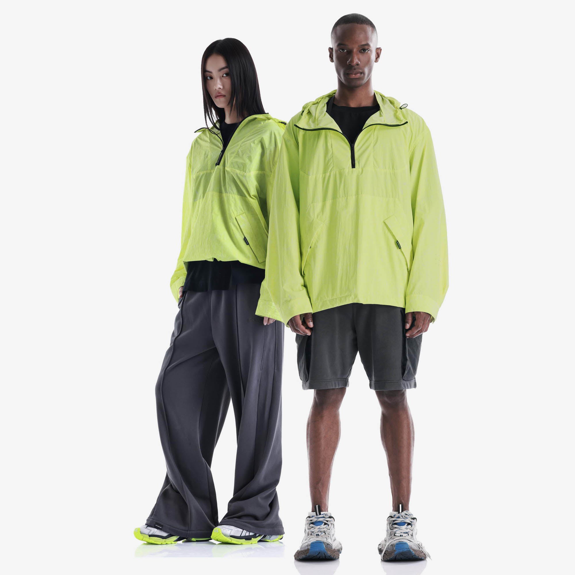 AERON Lightweight Anorak Nu82