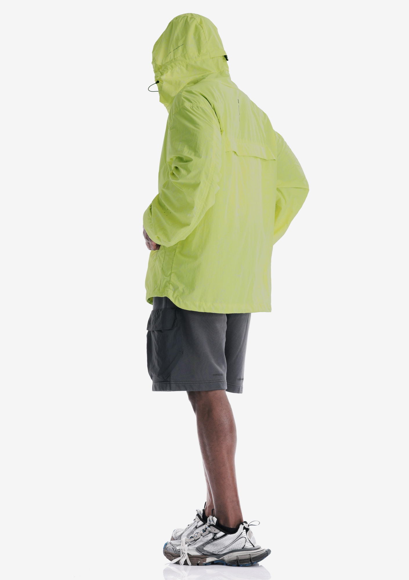 AERON Lightweight Anorak Nu82