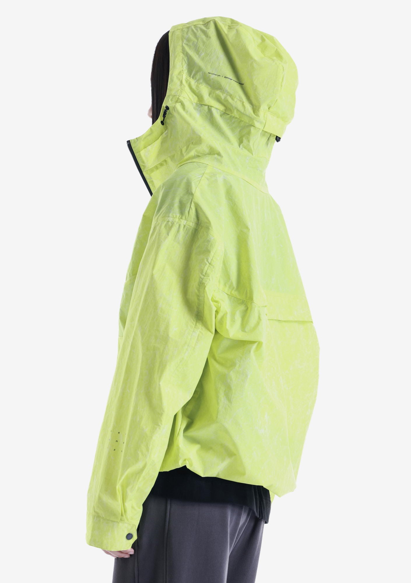 AERON Lightweight Anorak Nu82