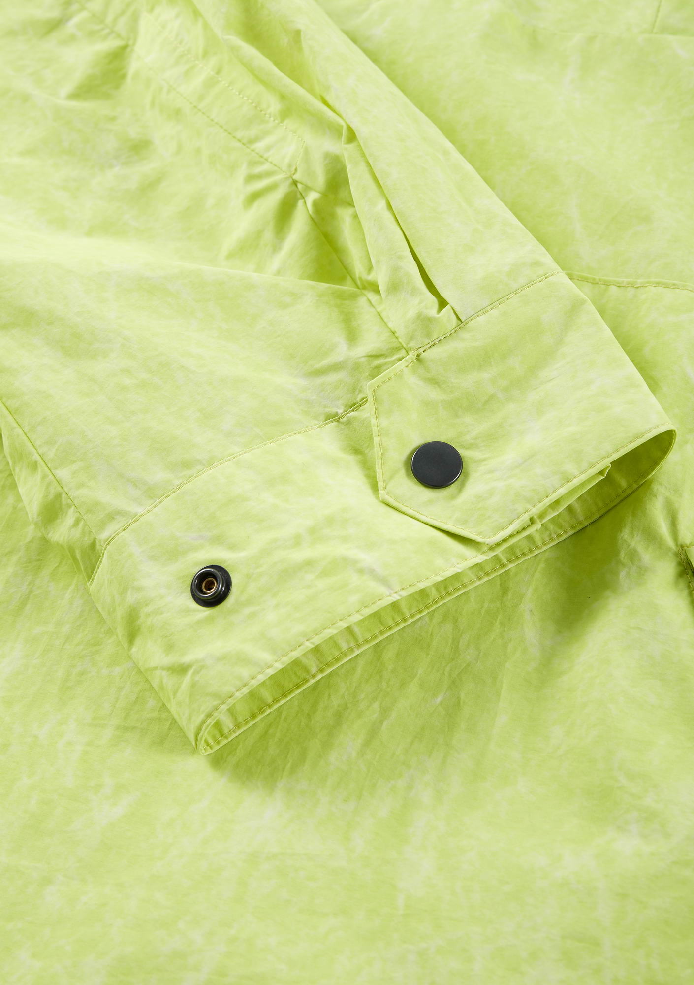AERON Lightweight Anorak Nu82