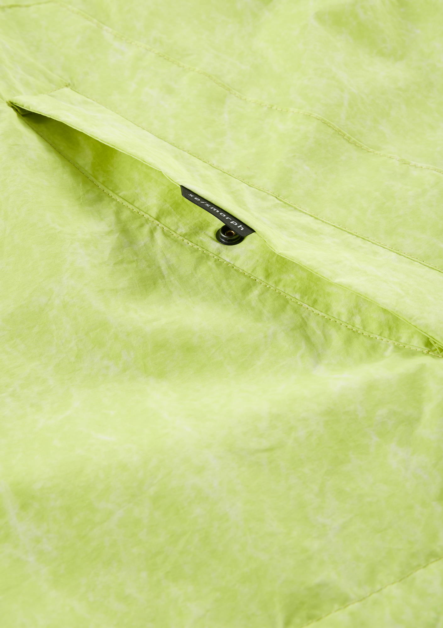 AERON Lightweight Anorak Nu82