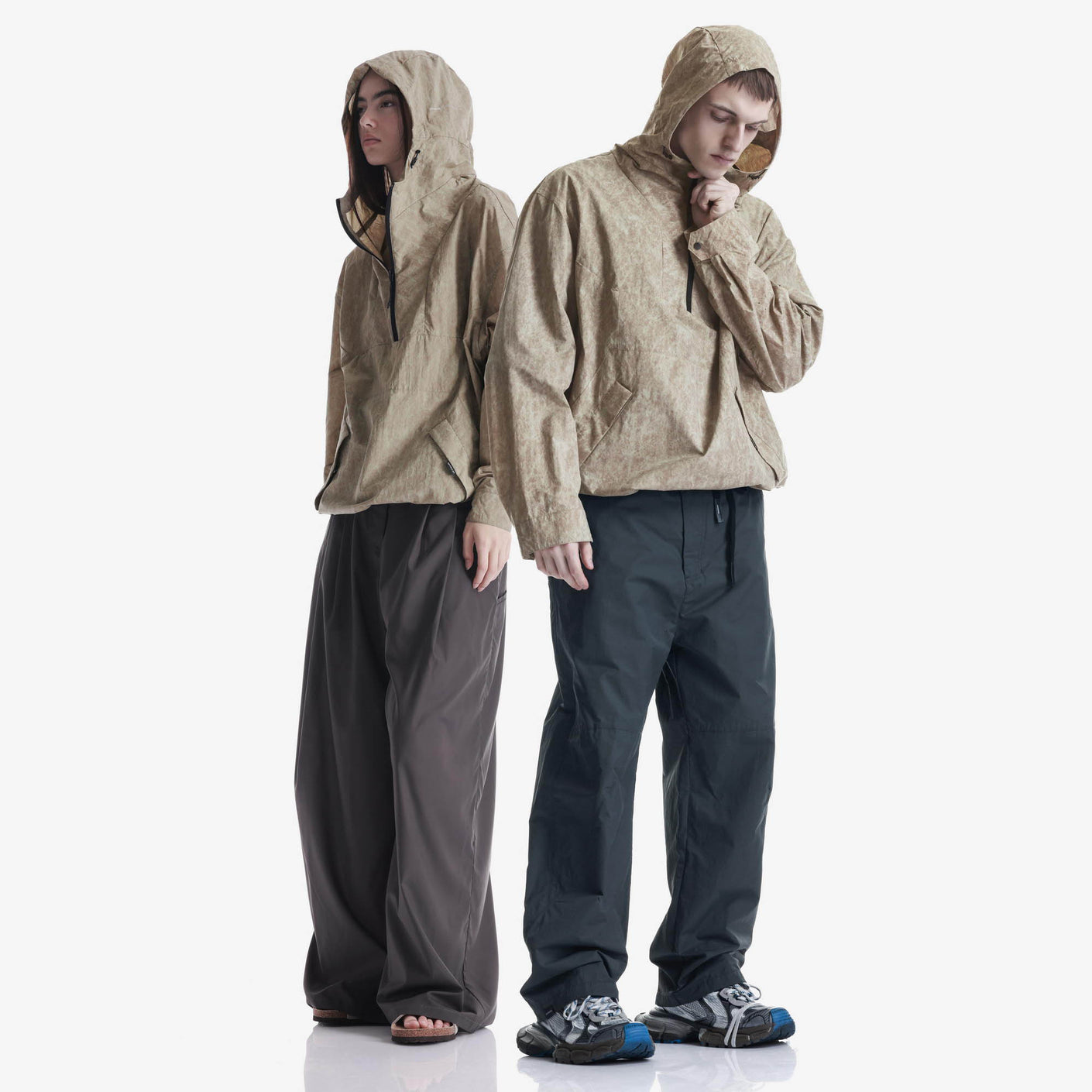 AERON Lightweight Anorak