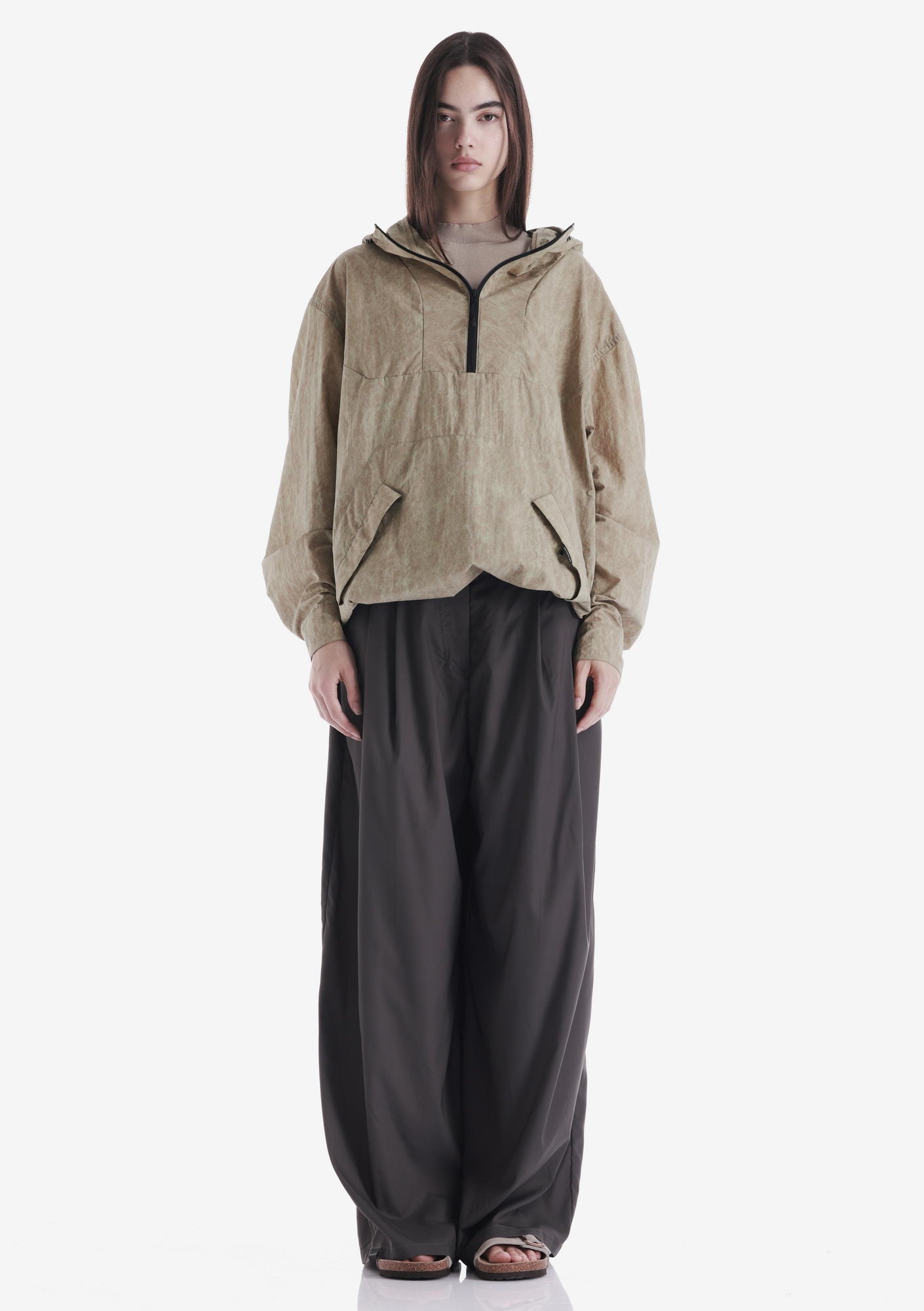 AERON Lightweight Anorak Nu82