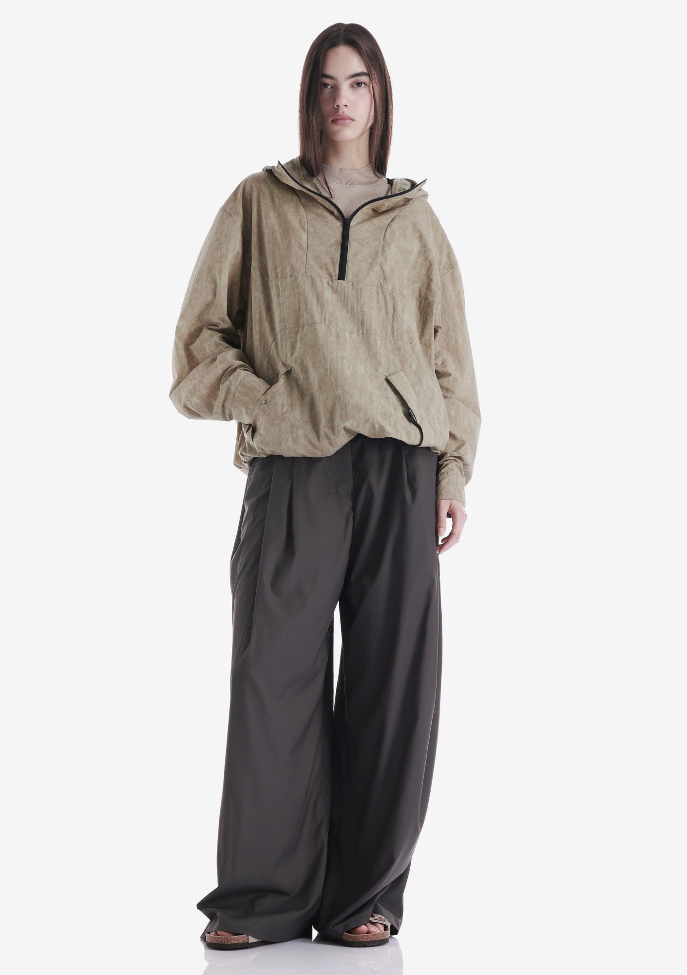 AERON Lightweight Anorak Nu82