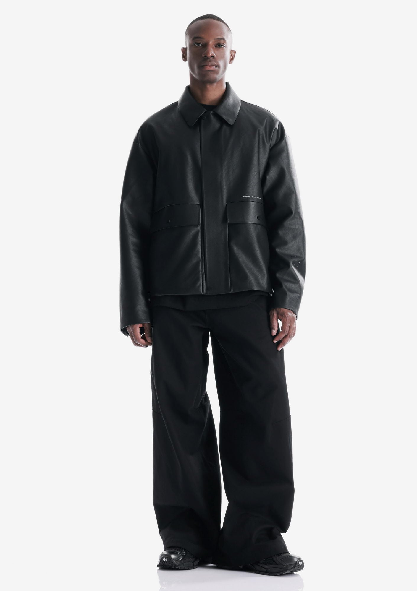 RUANG Faux Leather Jacket Qm566