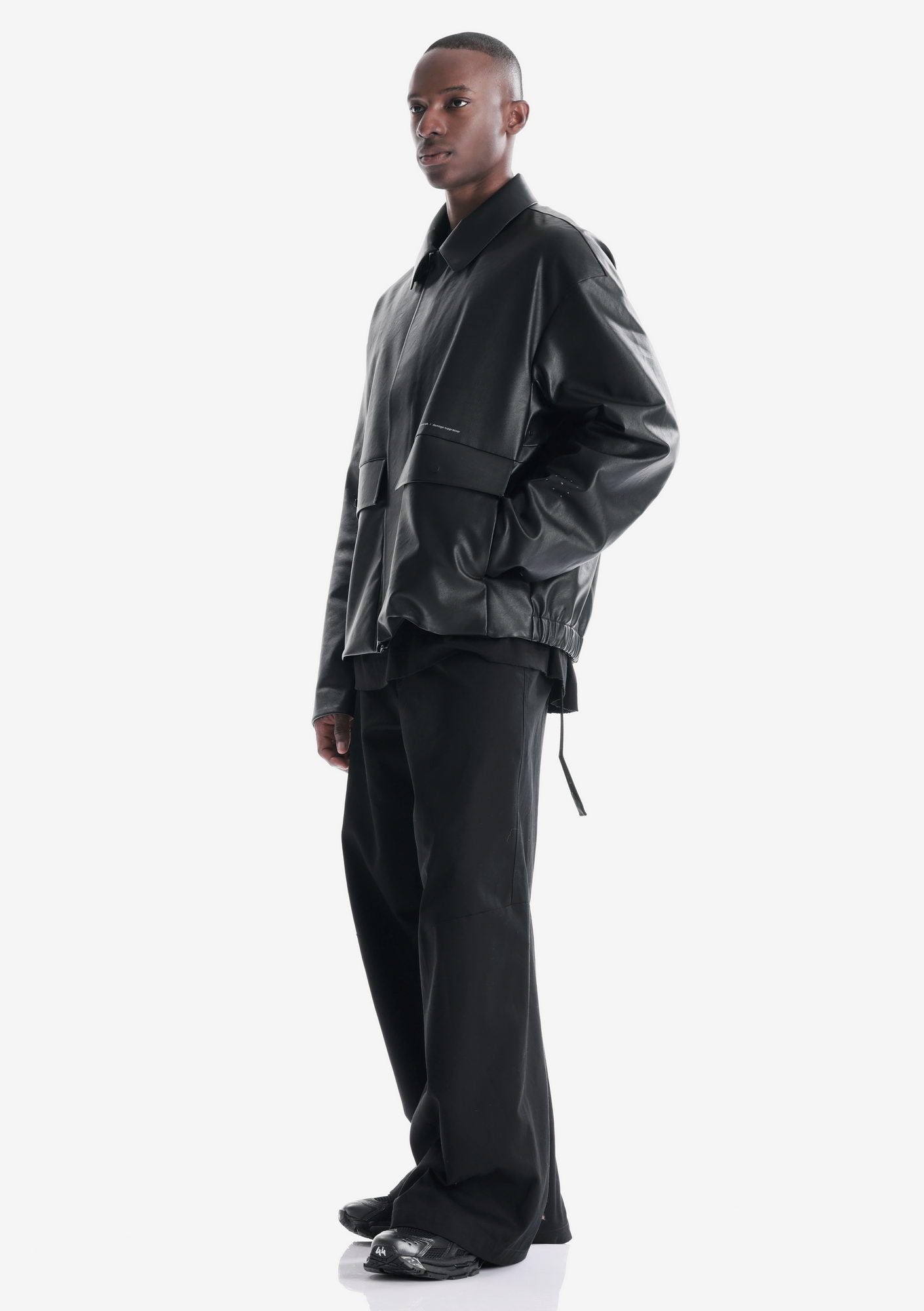 RUANG Faux Leather Jacket Qm566