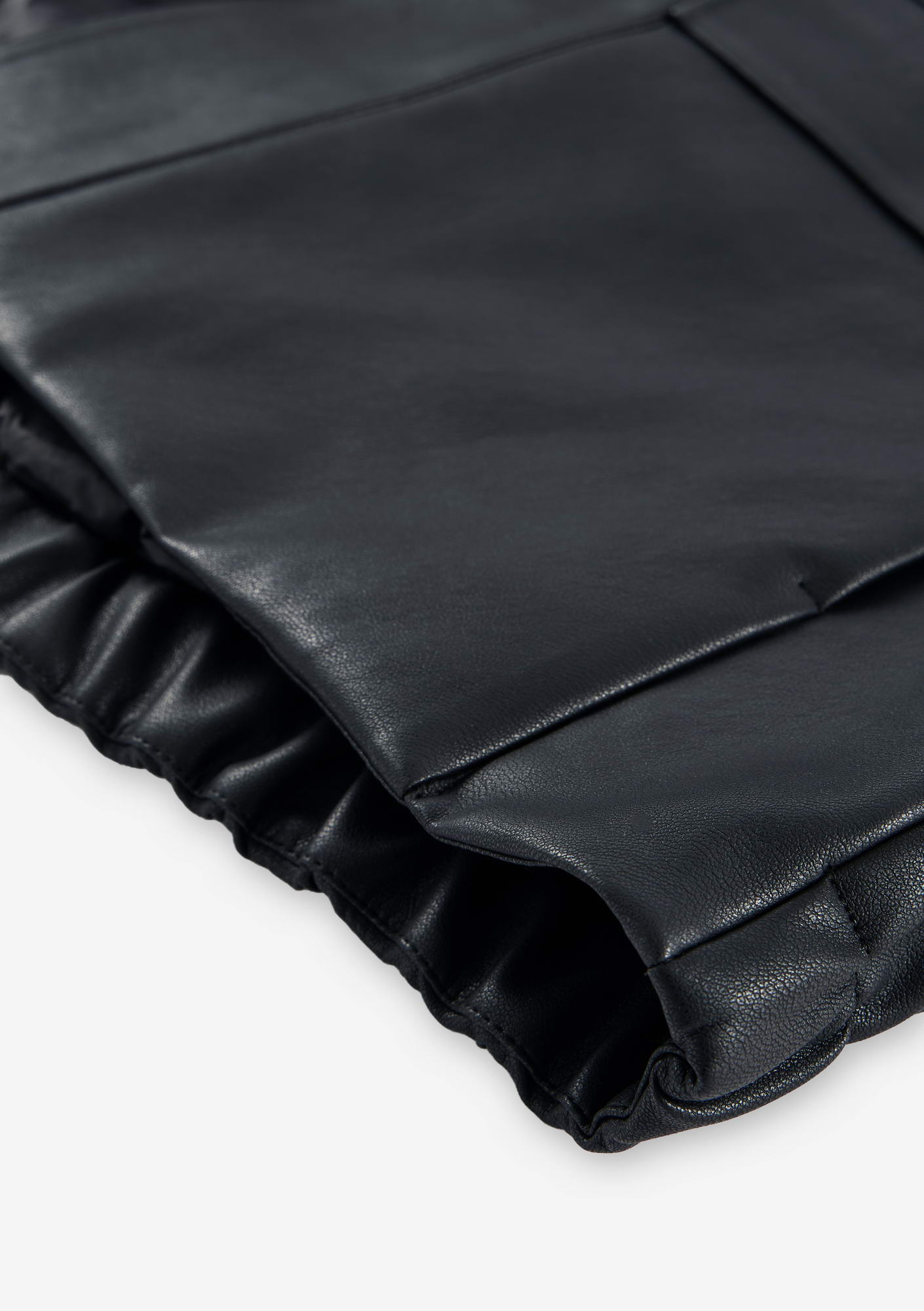 RUANG Faux Leather Jacket Qm566