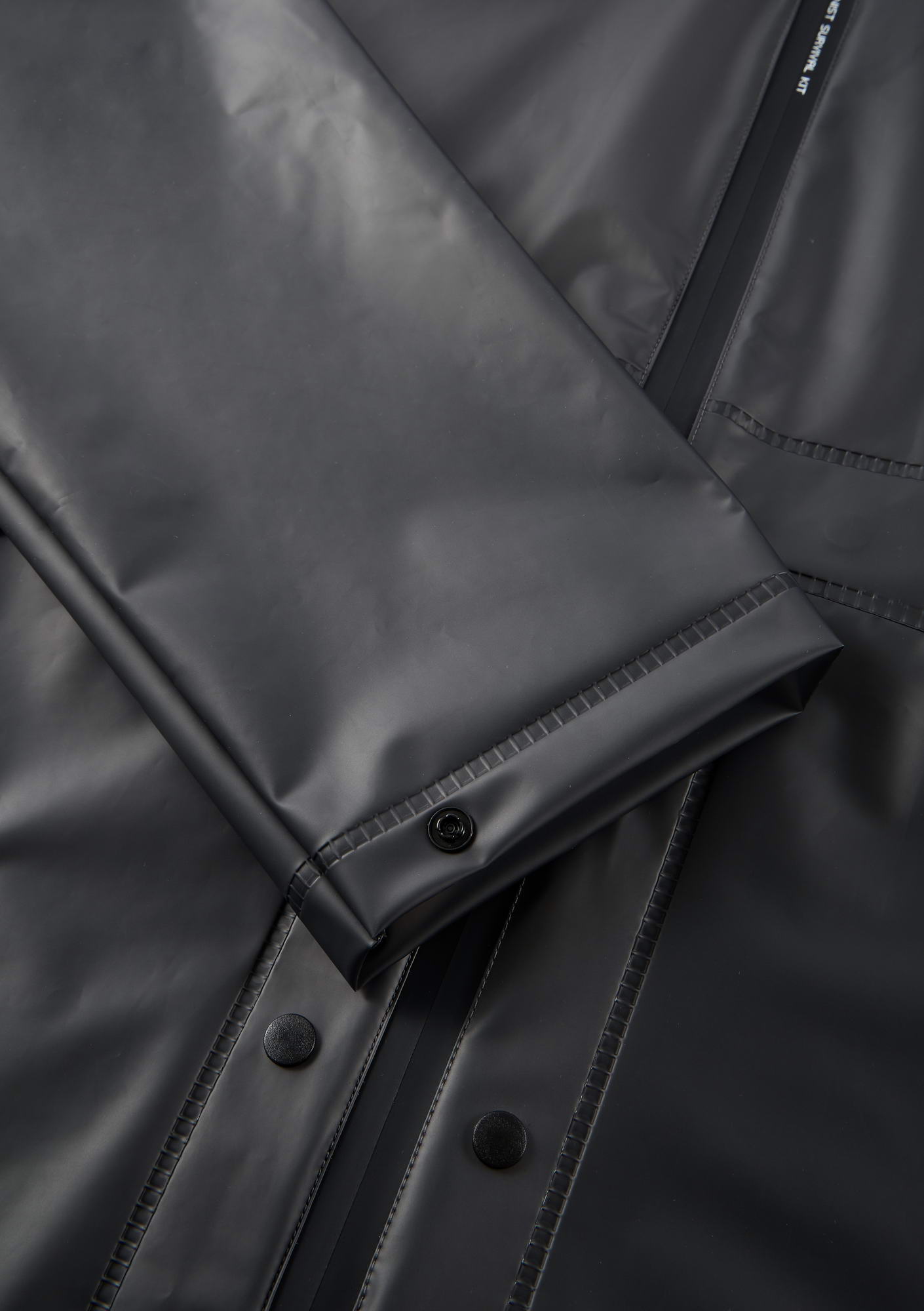 TETHYS Welded Transformable Raincoat Qu575