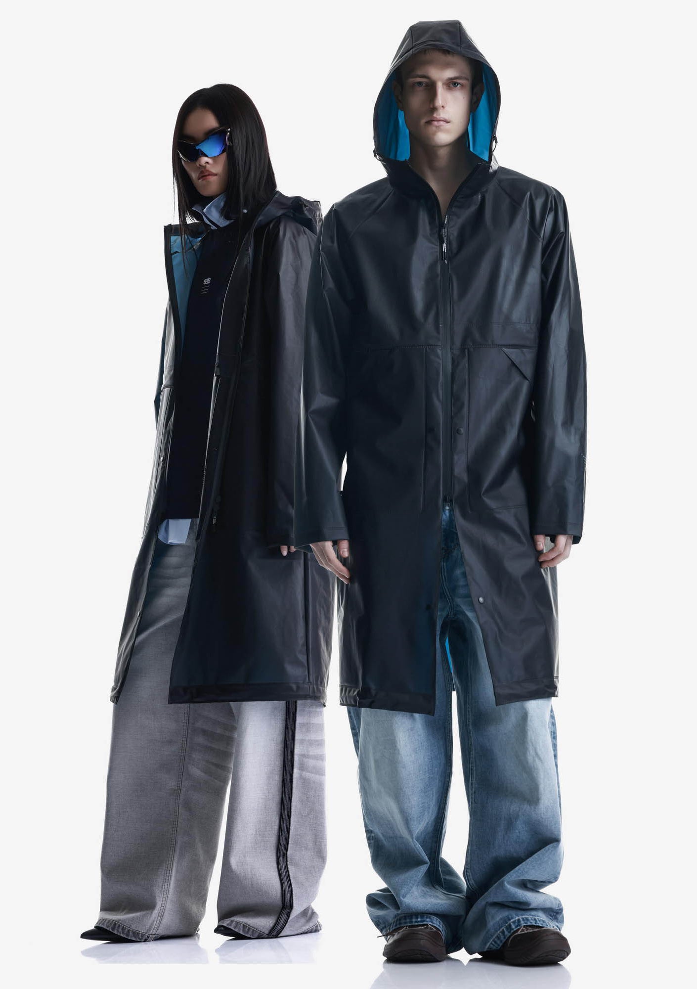 TETHYS Welded Transformable Raincoat