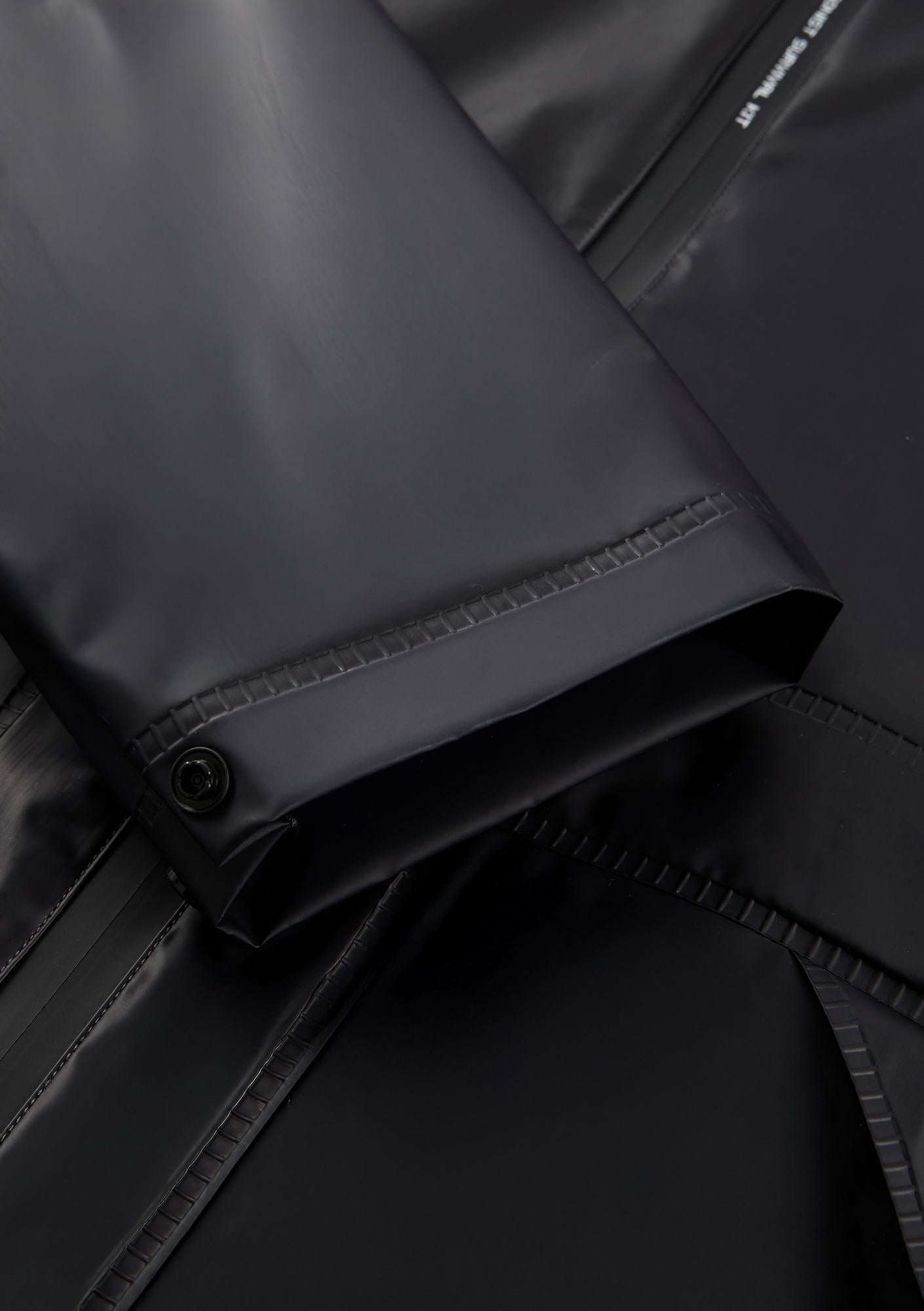 TETHYS Welded Transformable Raincoat Qu575