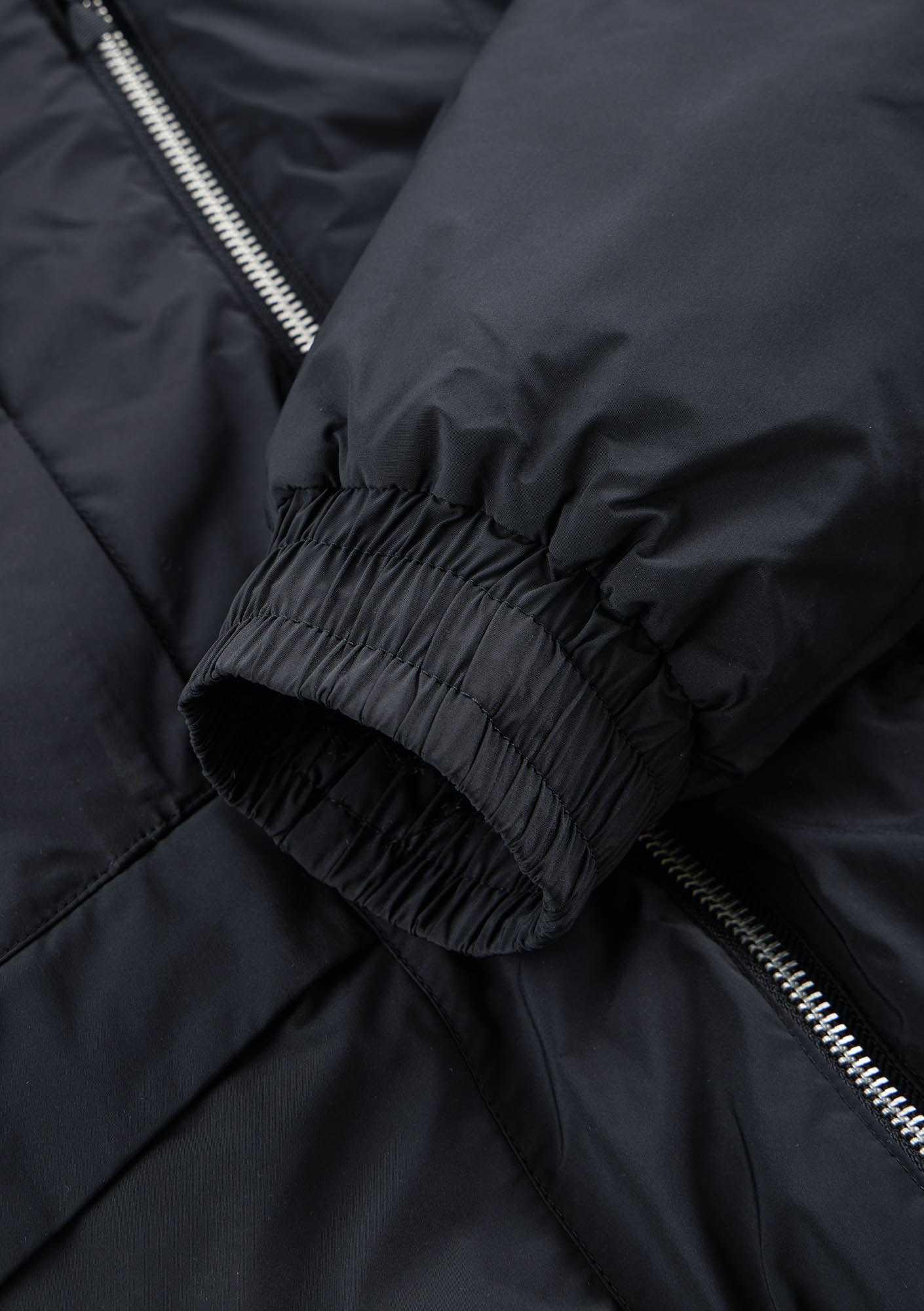 VOID Reversible Bomber Jacket Qu581