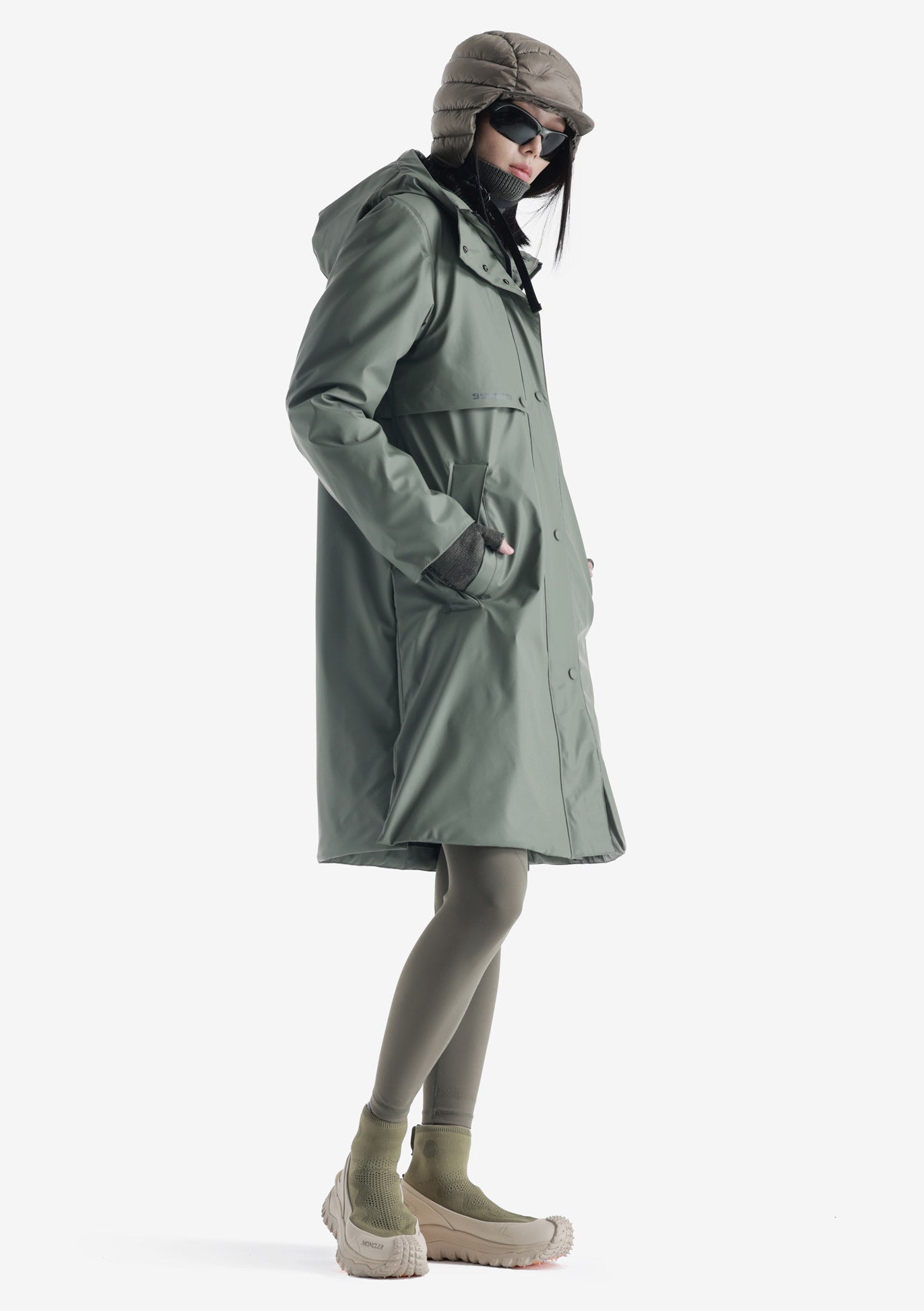 MENTAT Padded Raincoat with Welded Seams Qw496