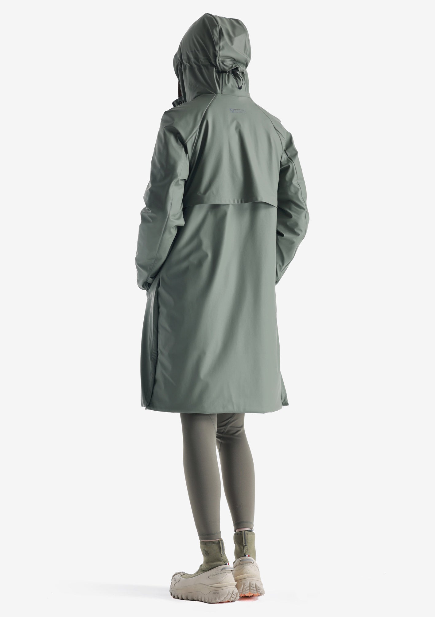 MENTAT Padded Raincoat with Welded Seams Qw496