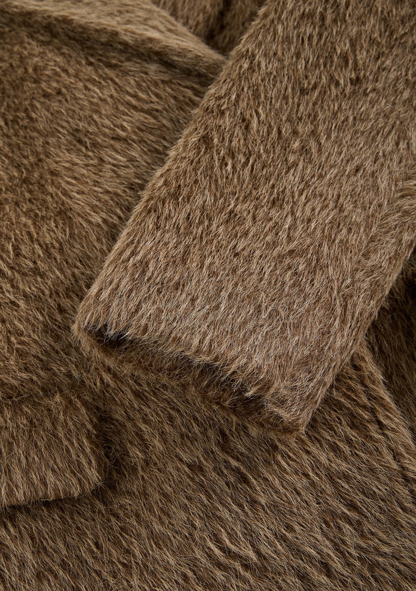 MAGNA Wool Coat Qw601