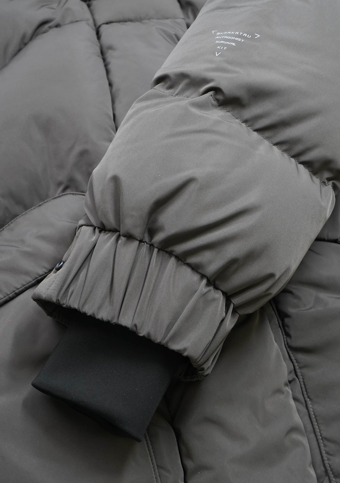 AITKEN Daunenjacke in Relaxed Fit Qw608