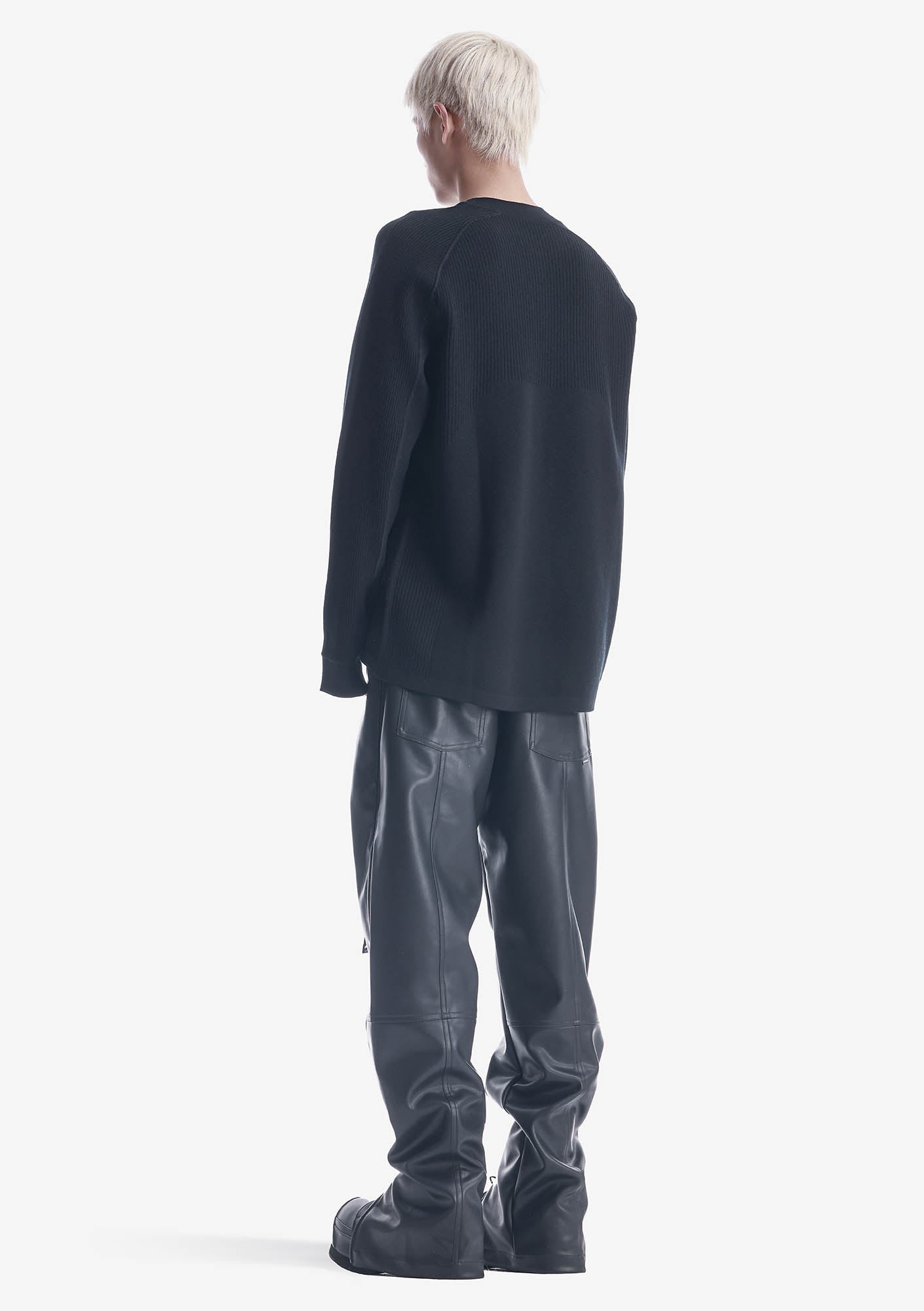 VINT Hose aus Kunstleder Rm216