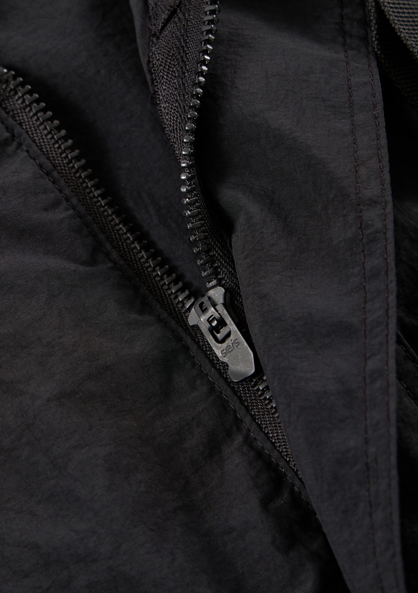 VANTH Loose Fit Cargo Short Pants Rm233