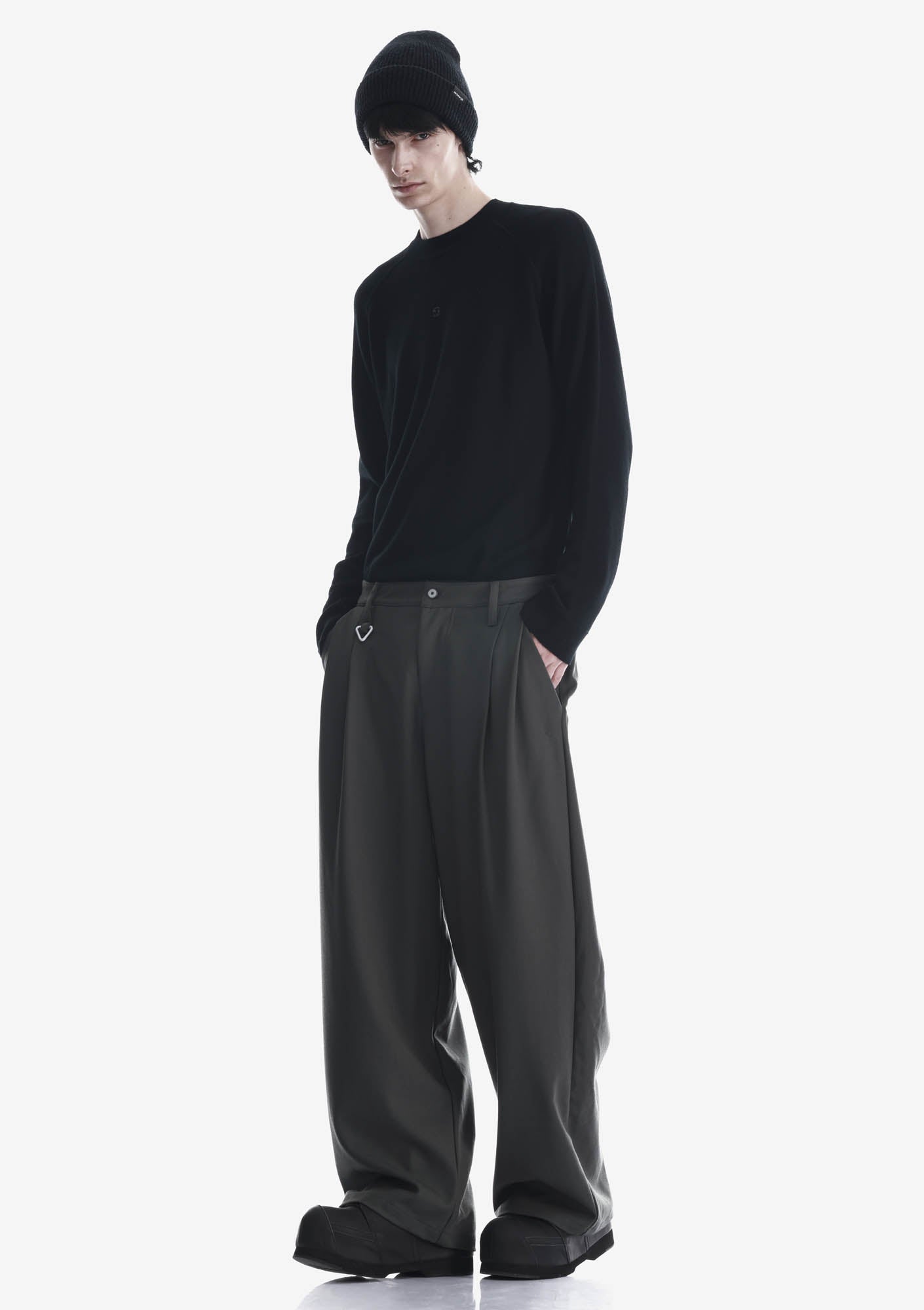 MAGNA Pantalon large en laine