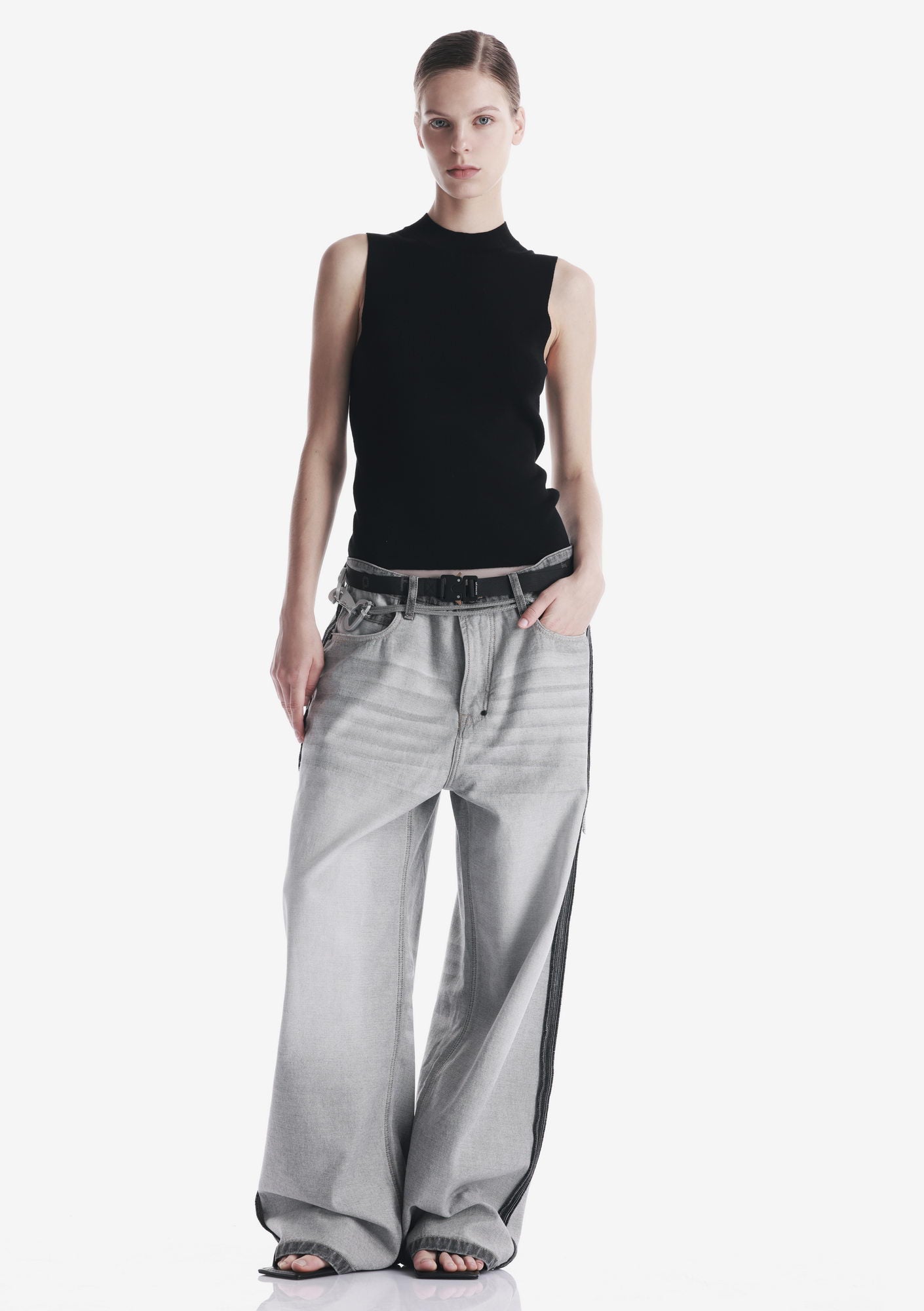 OEG Wide Jeans Ru226