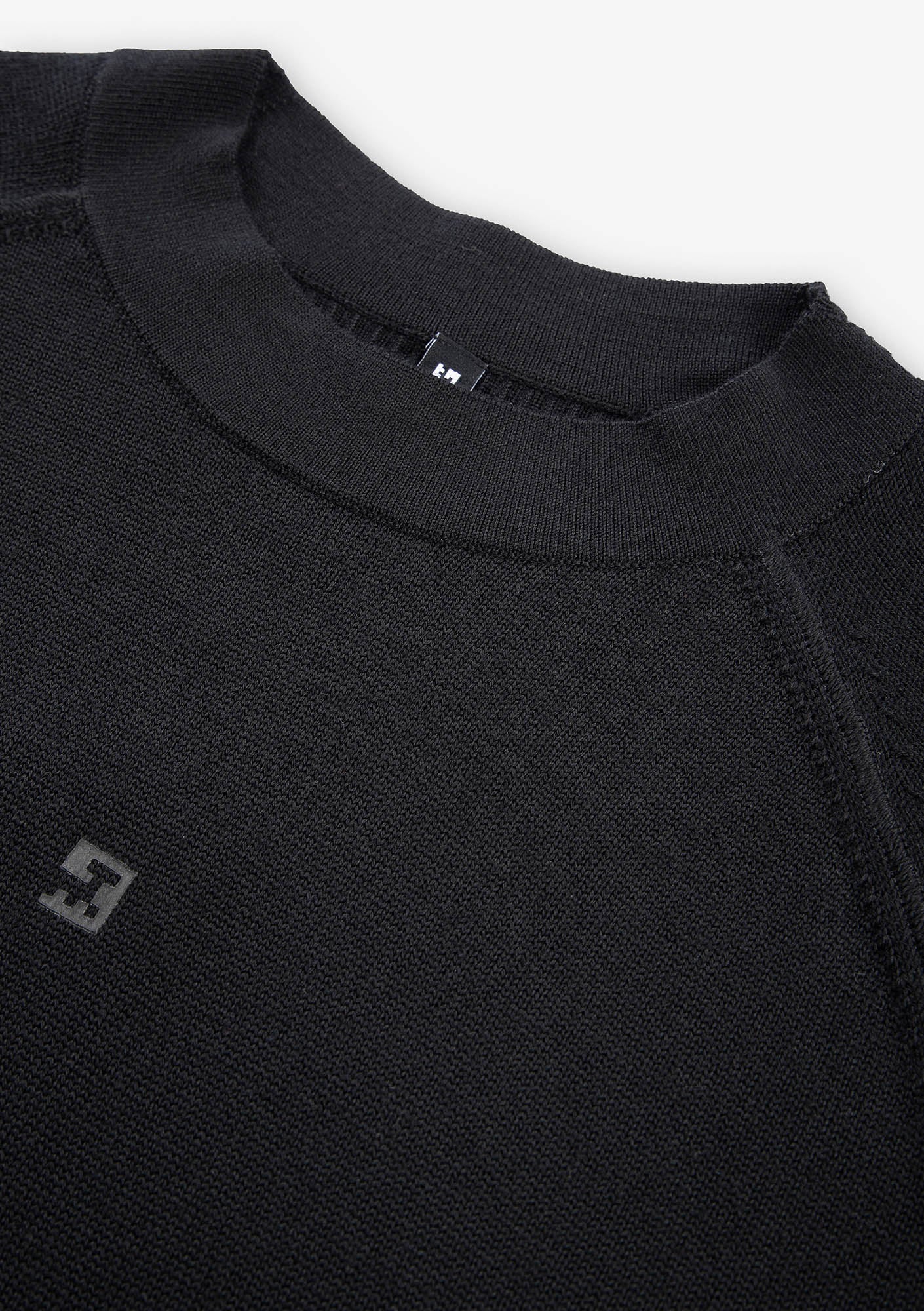 HASSIUM Crewneck Sweater Sm39