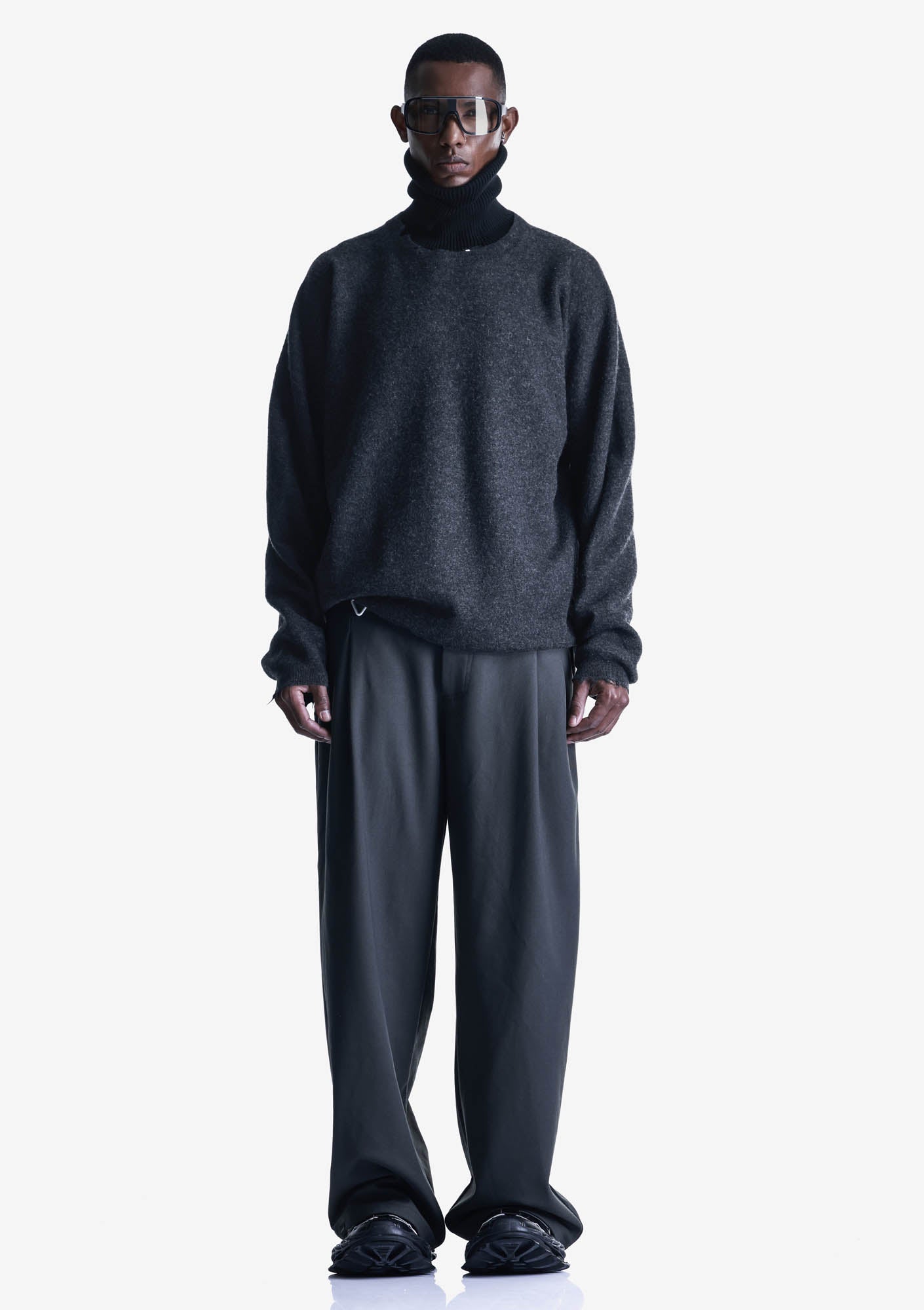 WHALDOZE Wool Sweater Su40