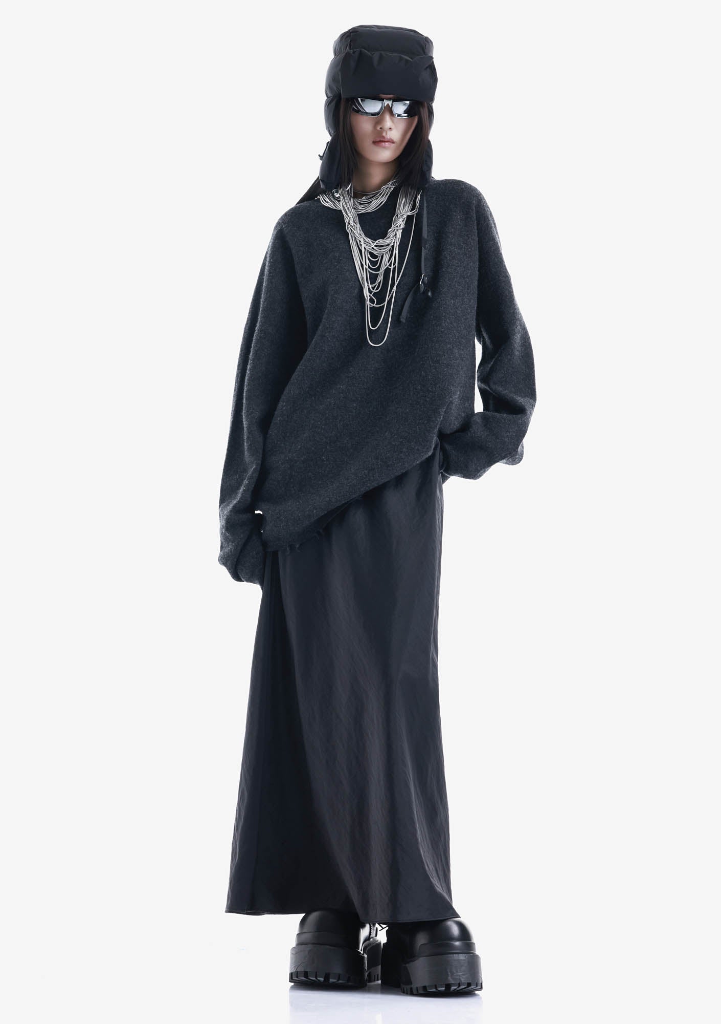 WHALDOZE Wool Sweater Su40
