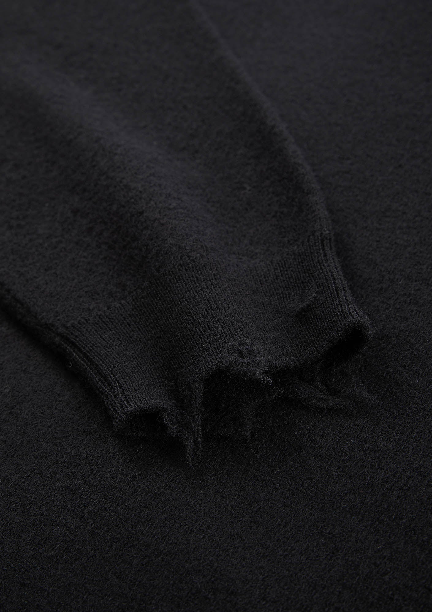 WHALDOZE Wool Sweater Su40