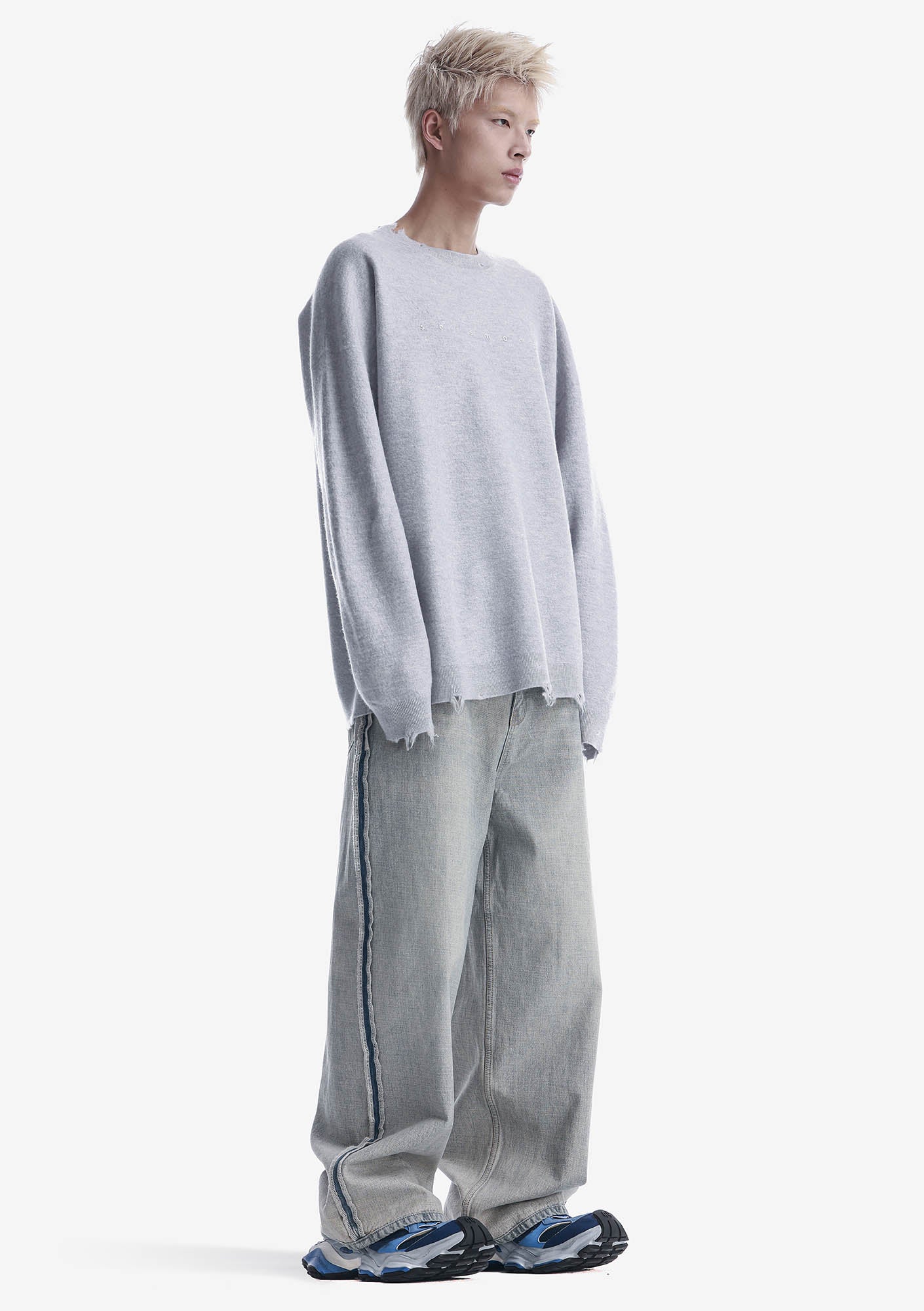 WHALDOZE Wool Sweater Su40