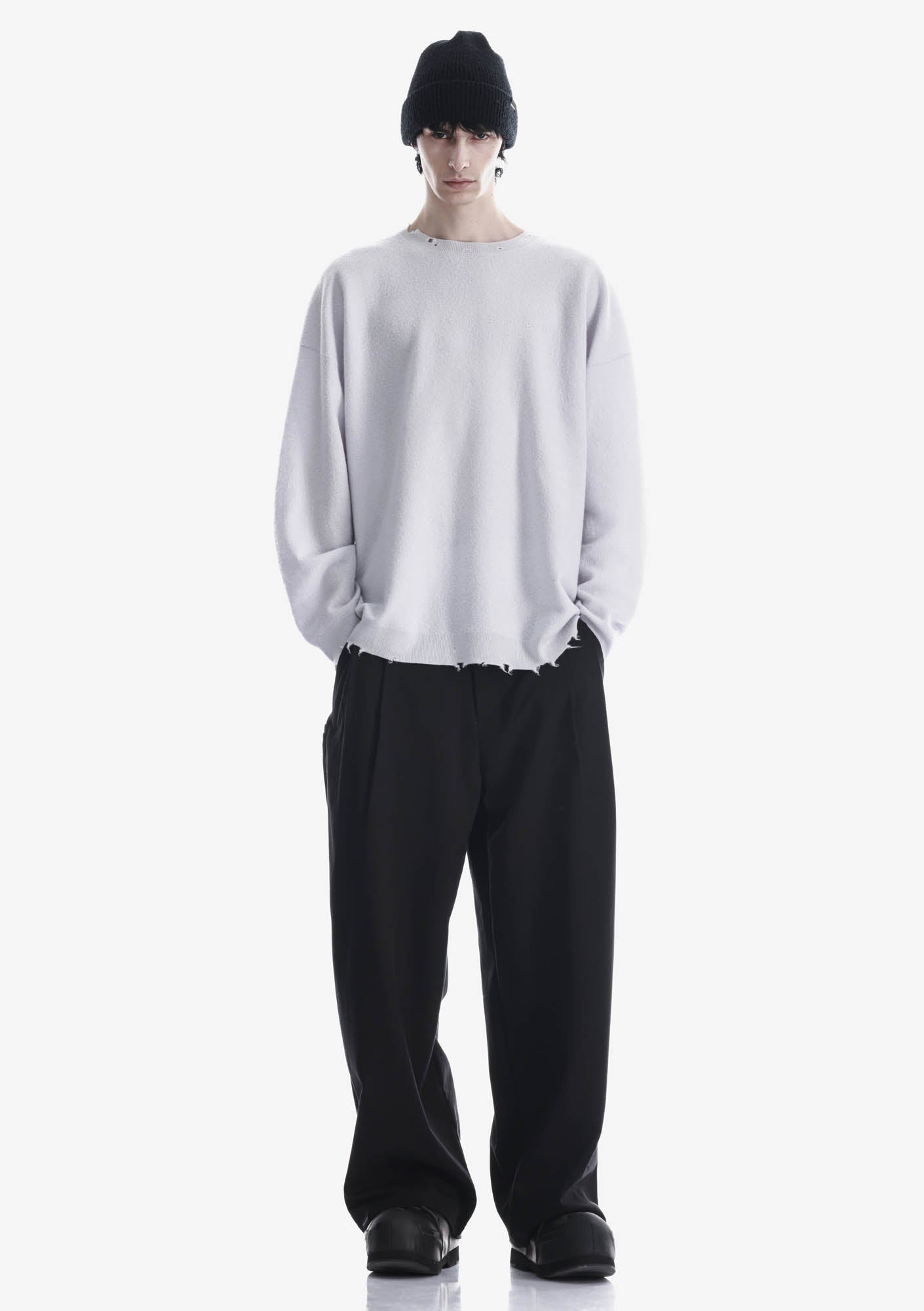 WHALDOZE Wool Sweater Su40