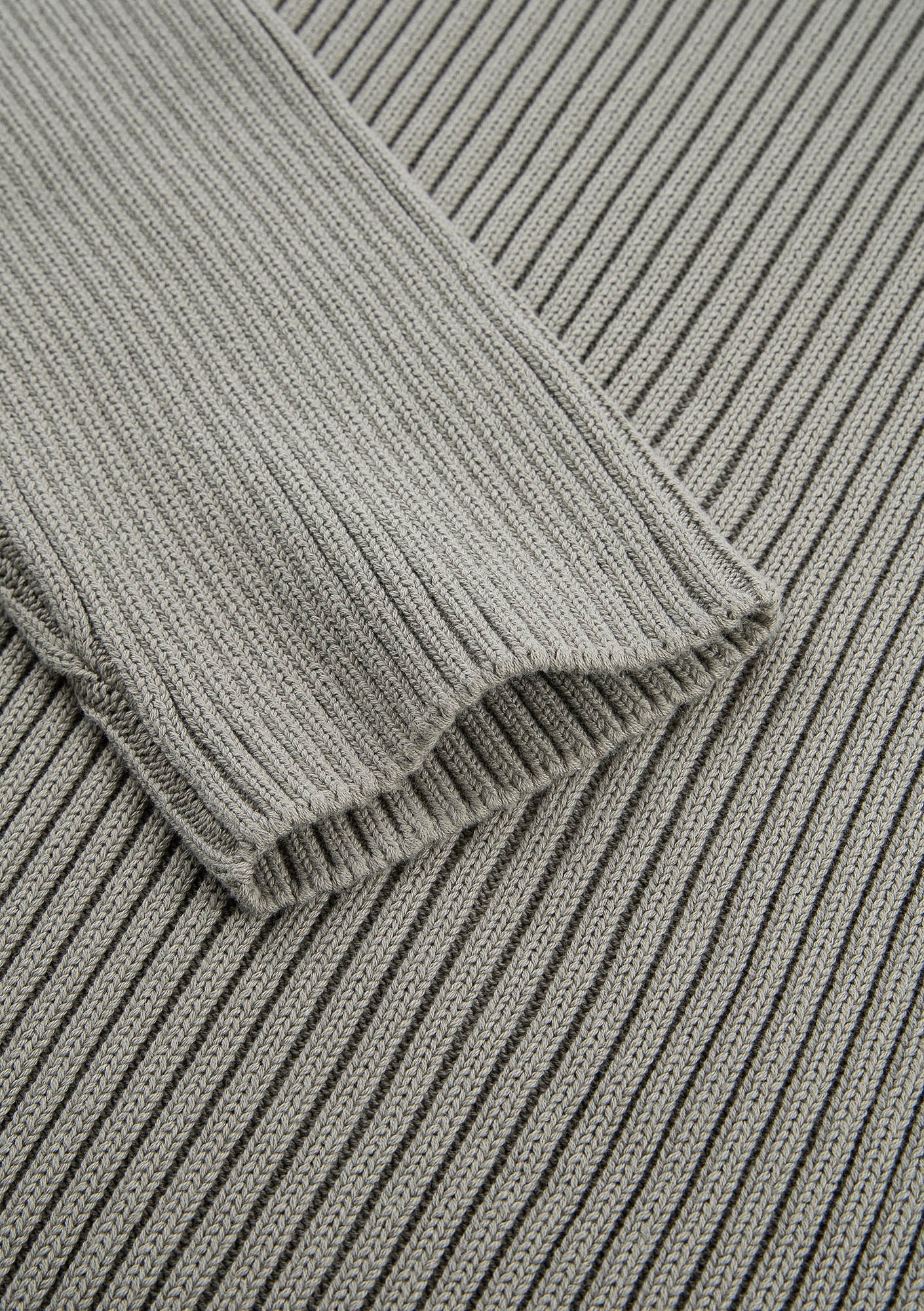 JAXA Cotton Rib Turtleneck Su41