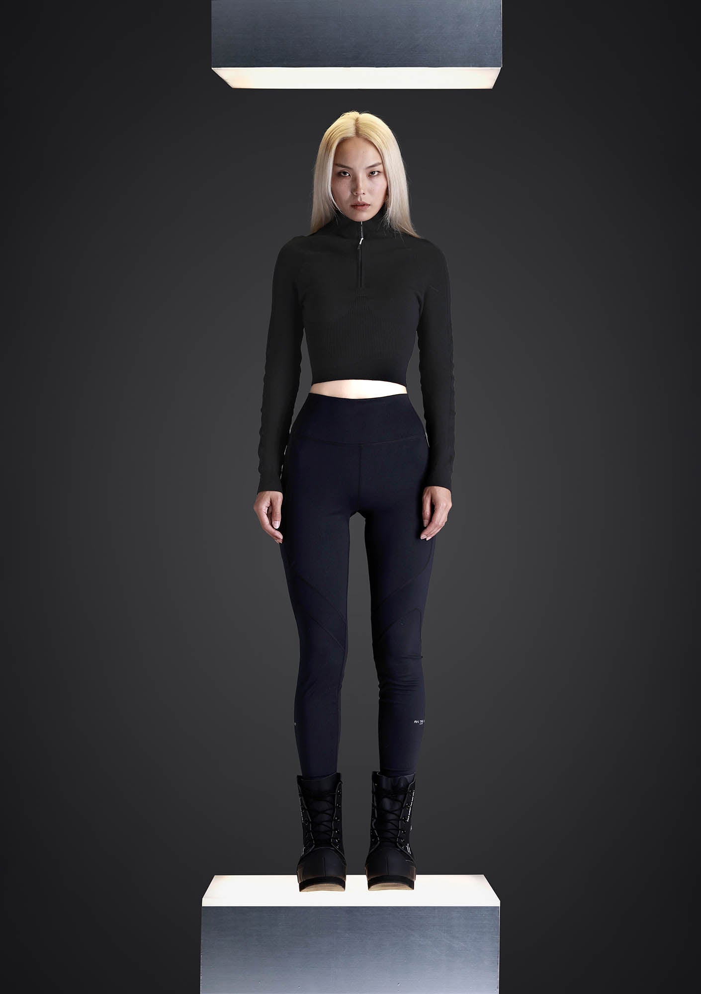HASSIUM Long Sleeve Knitted Top Sw23-1