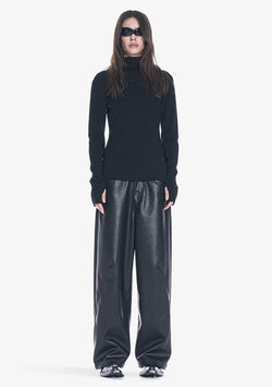 HASSIUM Turtleneck Knit Sweatshirt Sw42