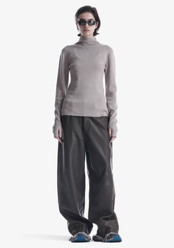 HASSIUM Turtleneck Knit Sweatshirt Sw42
