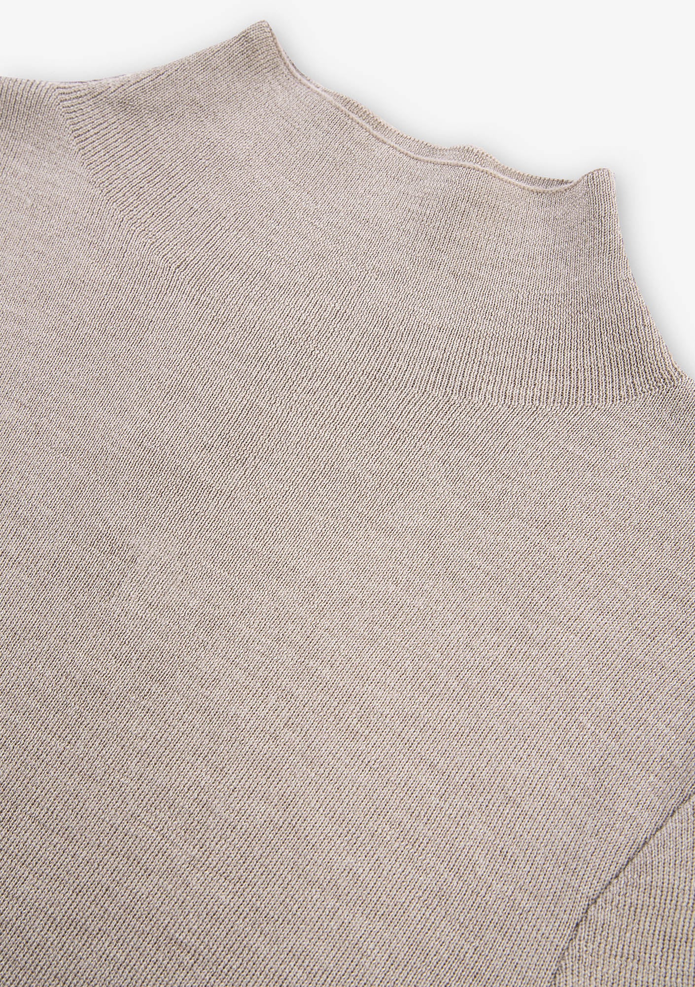 HASSIUM Turtleneck Knit Sweatshirt Sw42