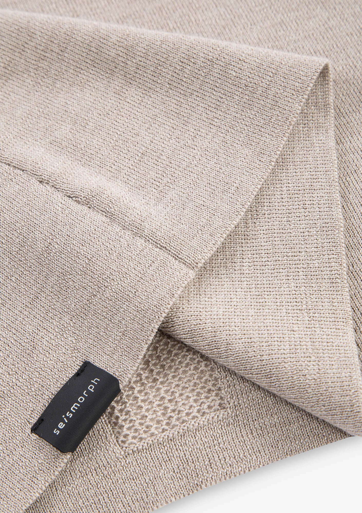 HASSIUM Turtleneck Knit Sweatshirt Sw42
