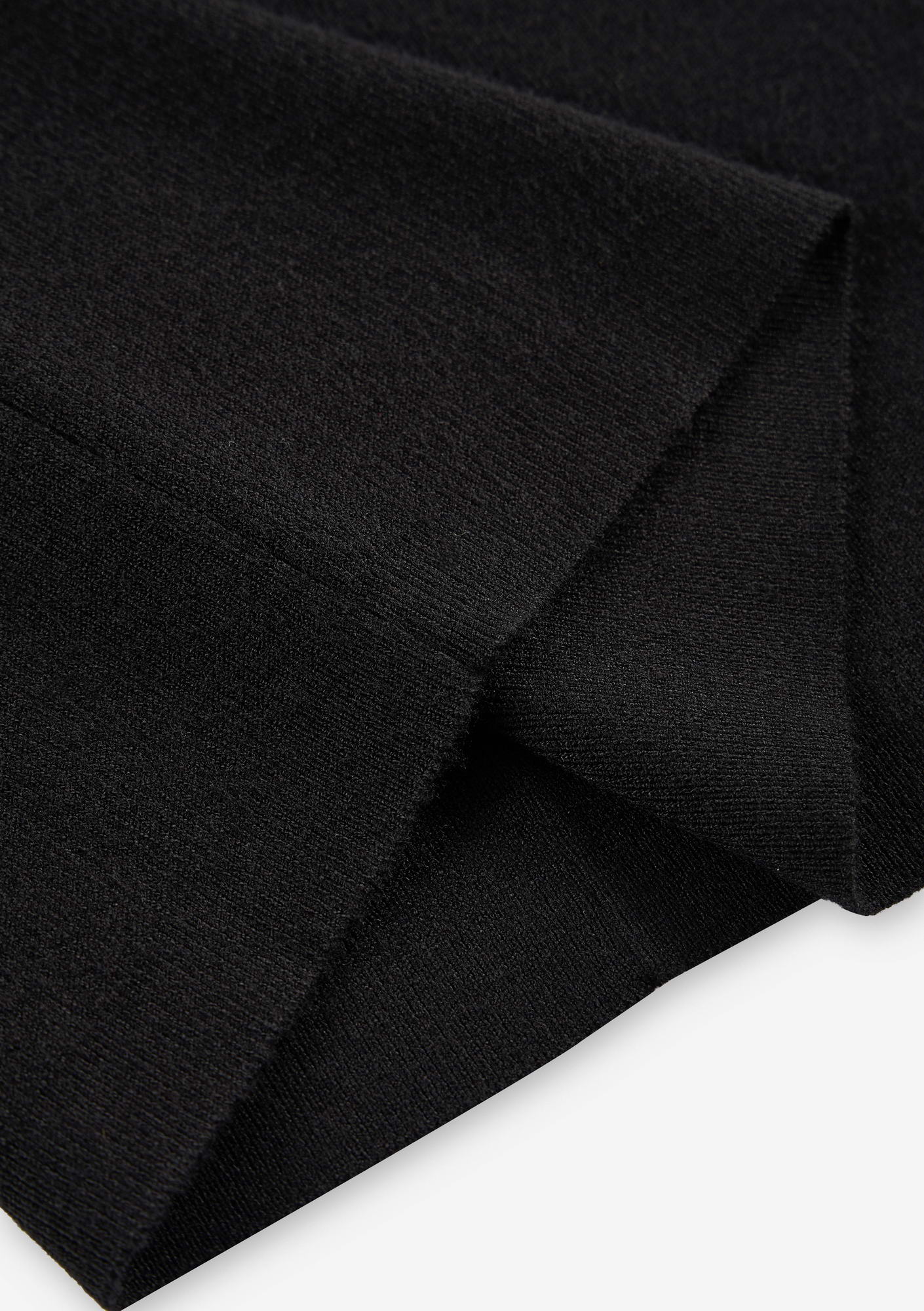 HASSIUM Knitted Top Sw43