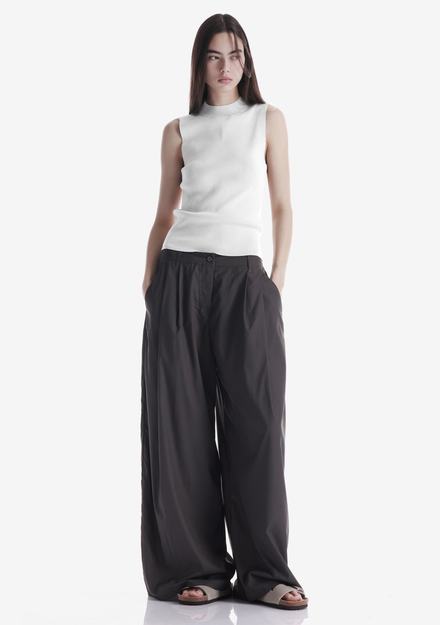 HASSIUM Knitted Top Sw43