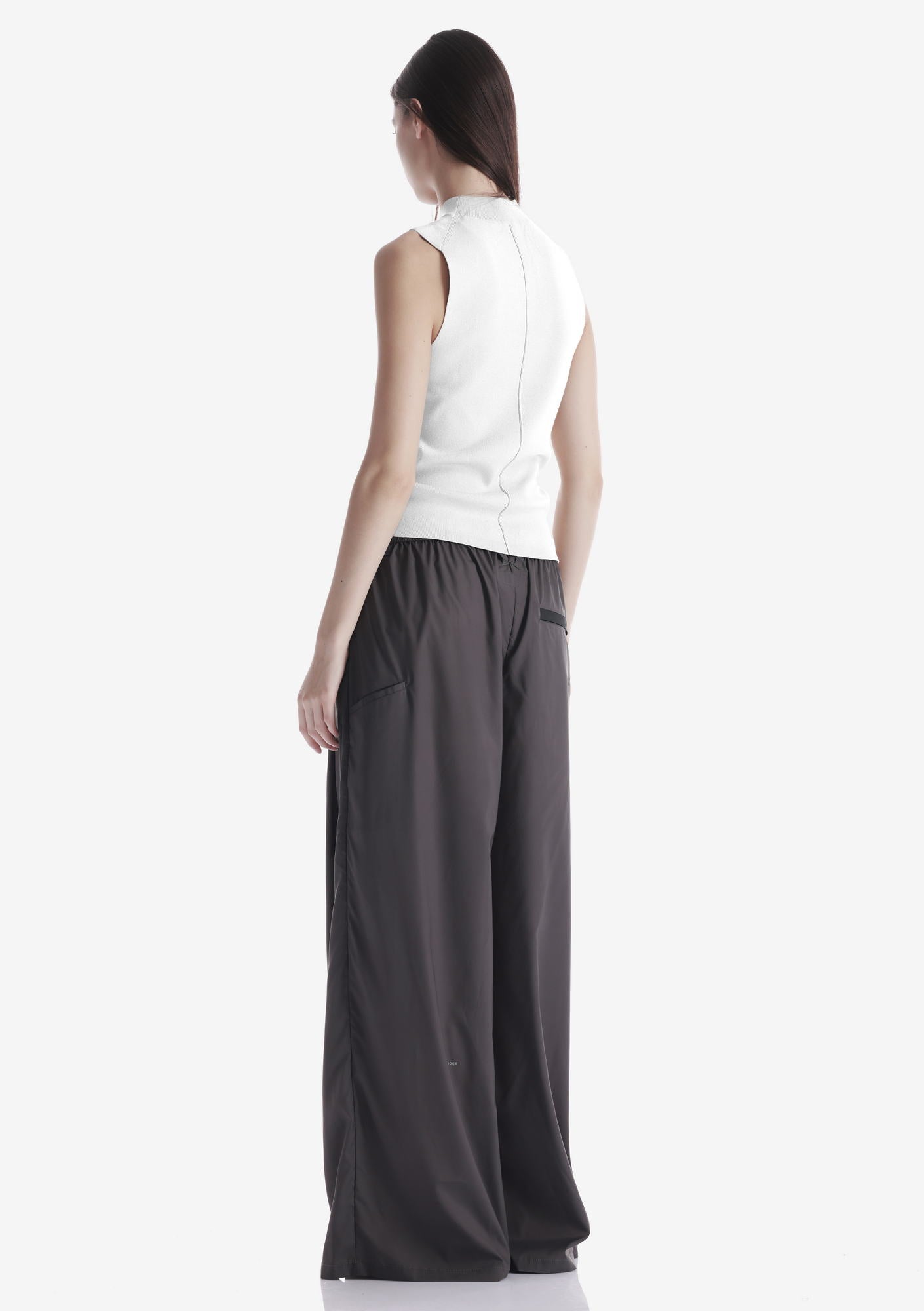 HASSIUM Knitted Top Sw43
