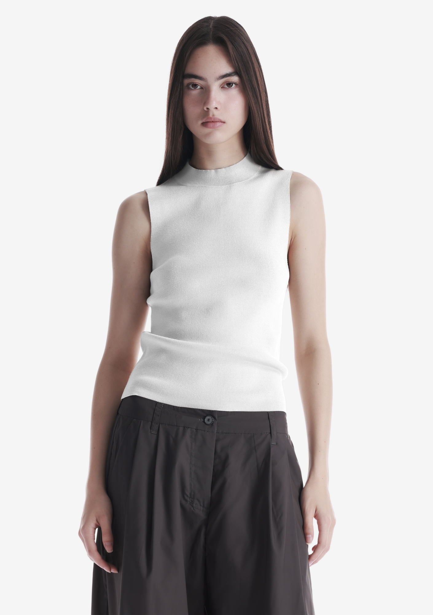 HASSIUM Knitted Top Sw43